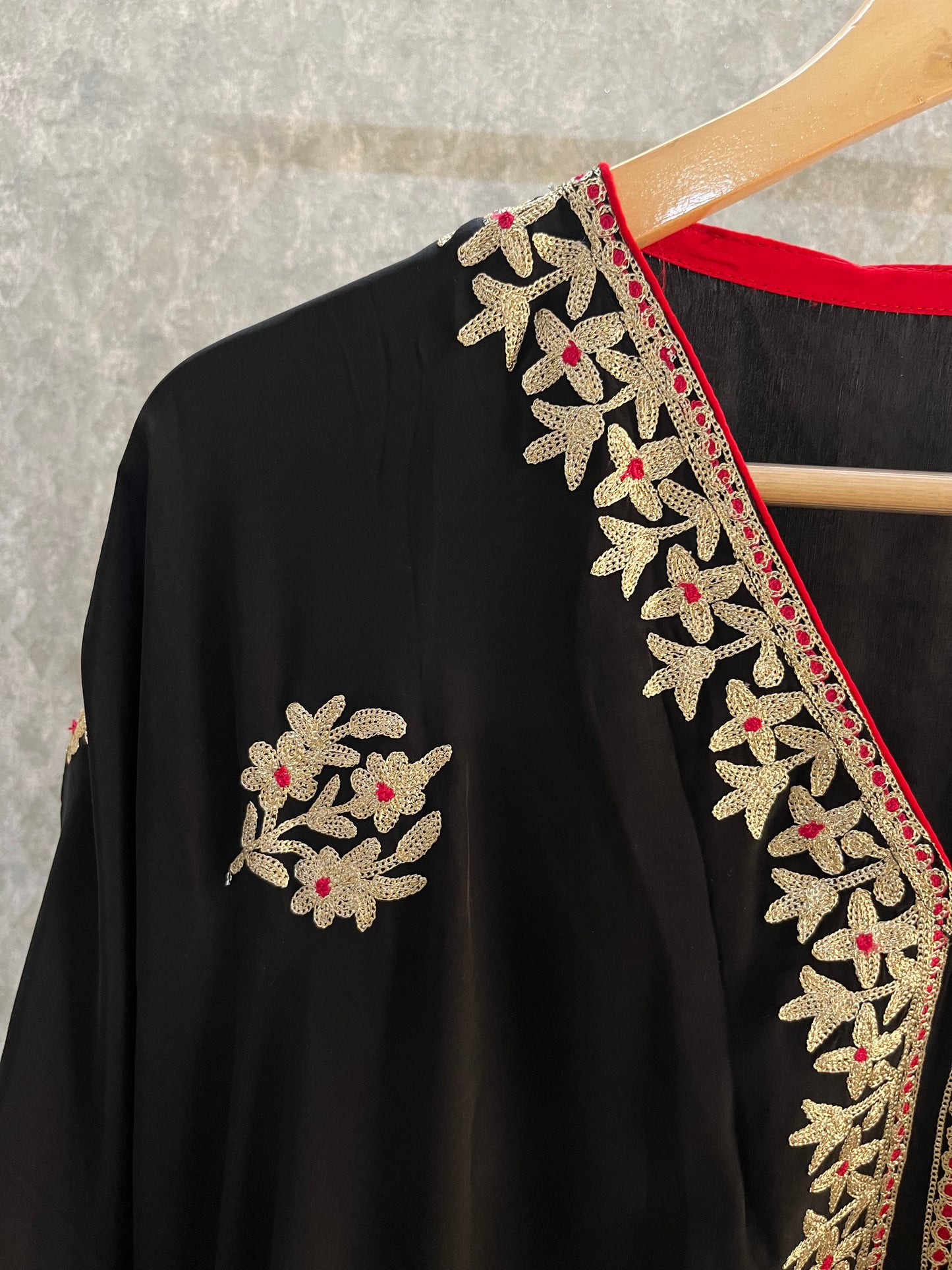 Black Crape Kashmiri Kaftan Set size (44)