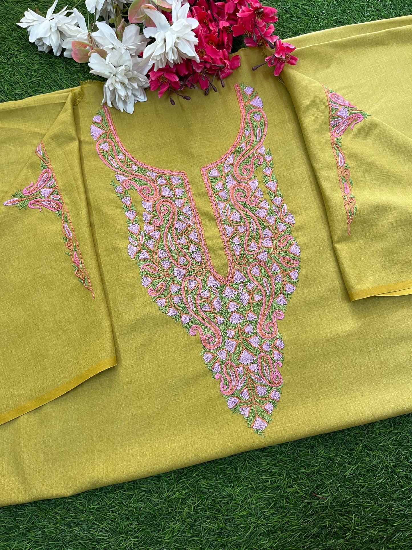 Heena Green Cotton Two Piece Suit (Hand Embroidered)