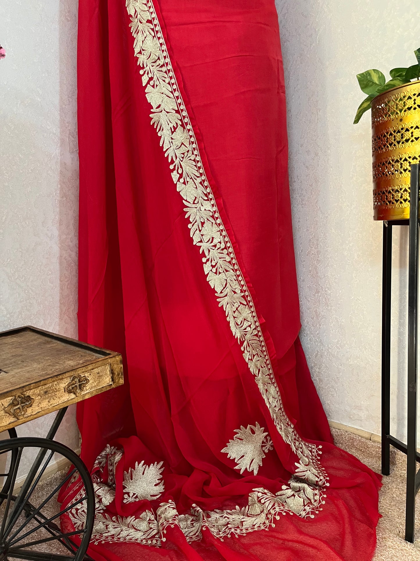 Red Sanam’ Tilla Kashmiri Silk Suit