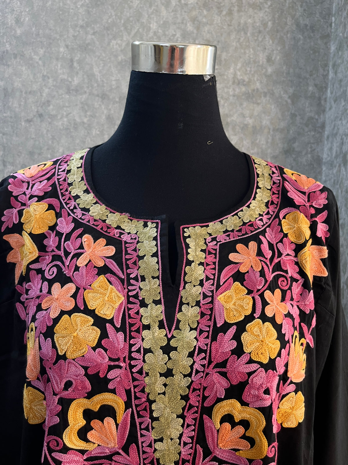 Black Cotton Front Jaal Pheran Set  Size(44)