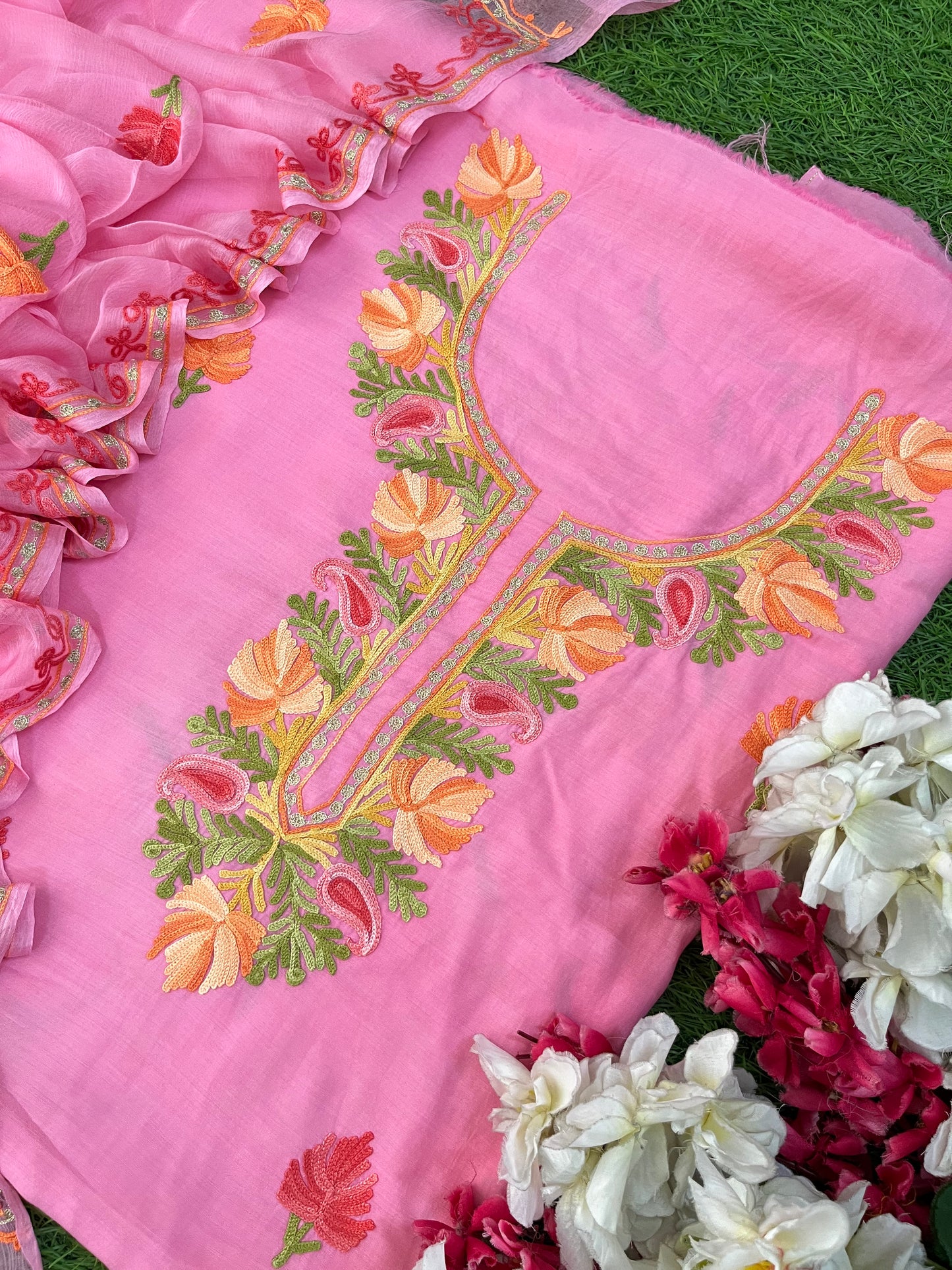 Soft Pink Muslin Cotton Jaal Sleeves Kashmiri 3pc Suit