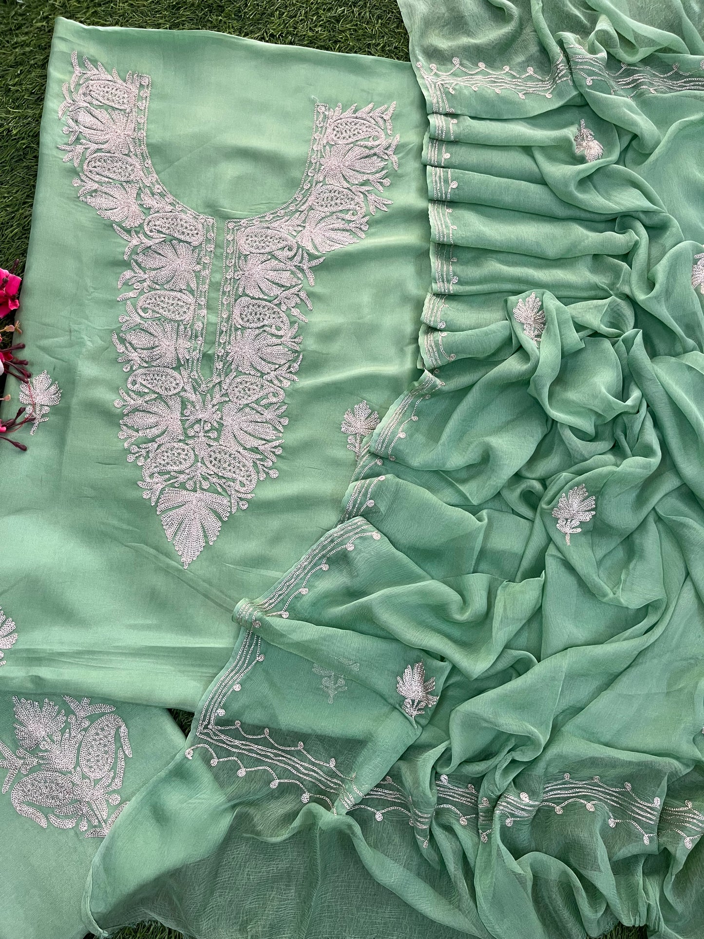Pestel Green Silk Tilla Kashmiri Suit