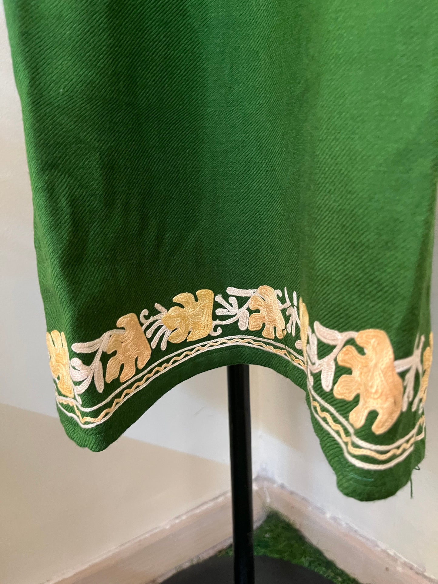 Henna Green Aari Embroidered Wool Pheran