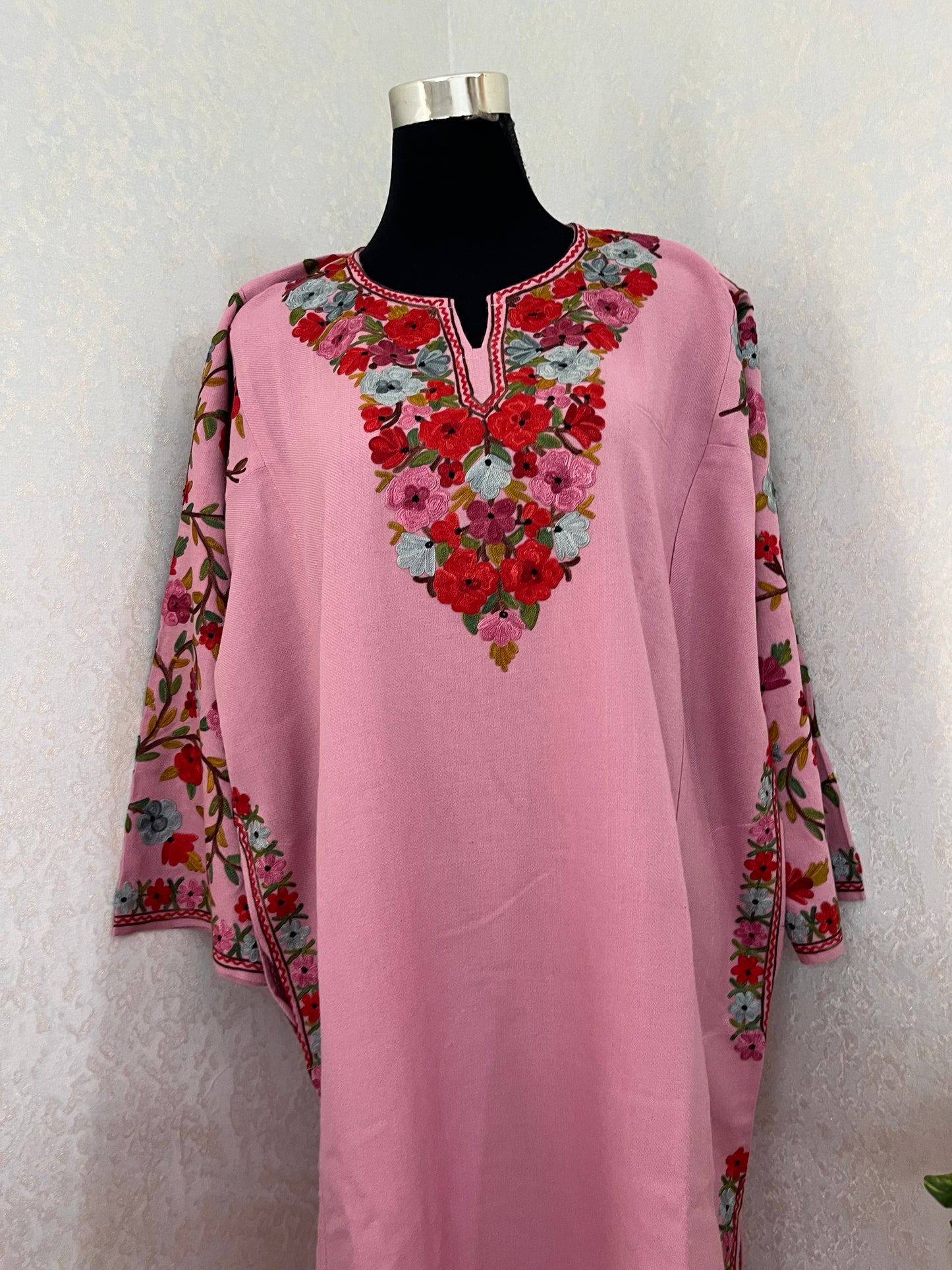 Pink Aari Embroidered Wool Pheran