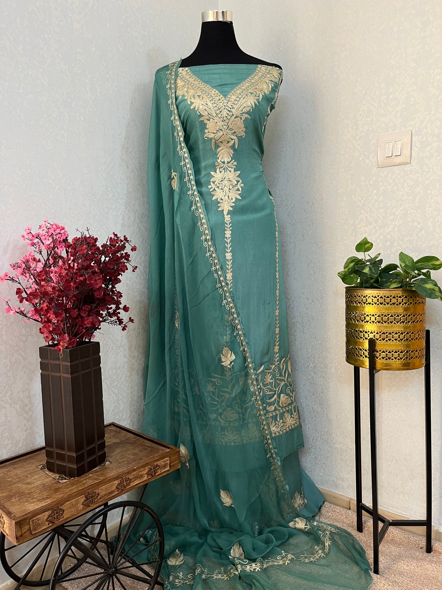 Soft Blue Tilla Kashmiri Silk Suit