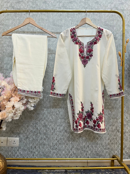 Off White Cotton Stitched Co-ord Set (42)
