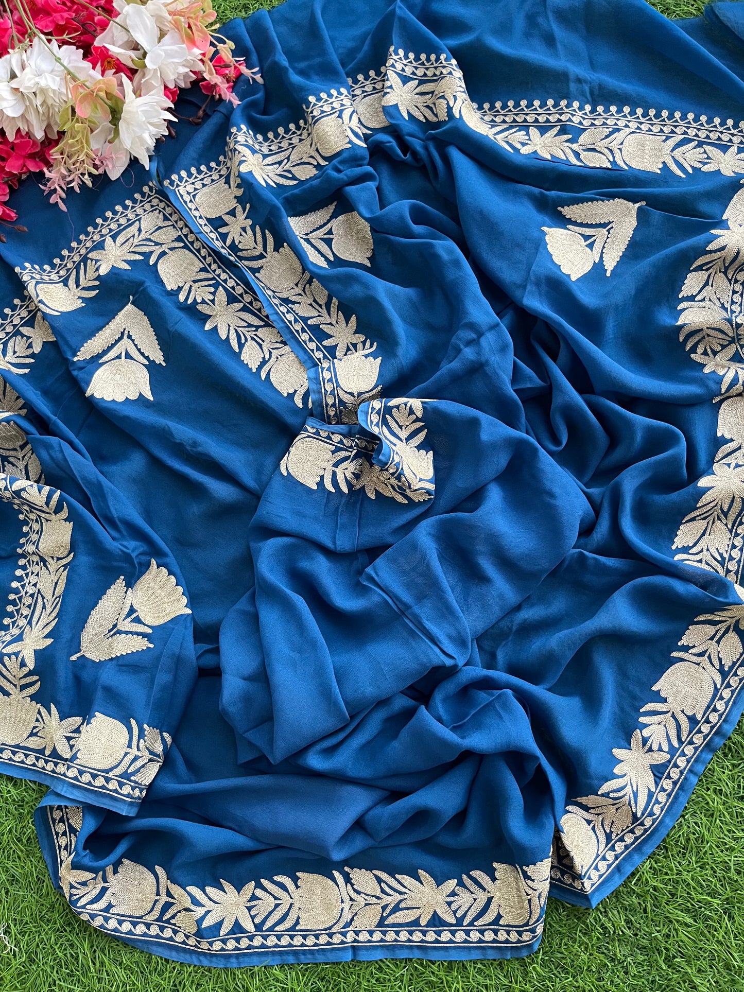 Blue Kalaa’ Crape Kashmiri Suit (Aari Sleeves)