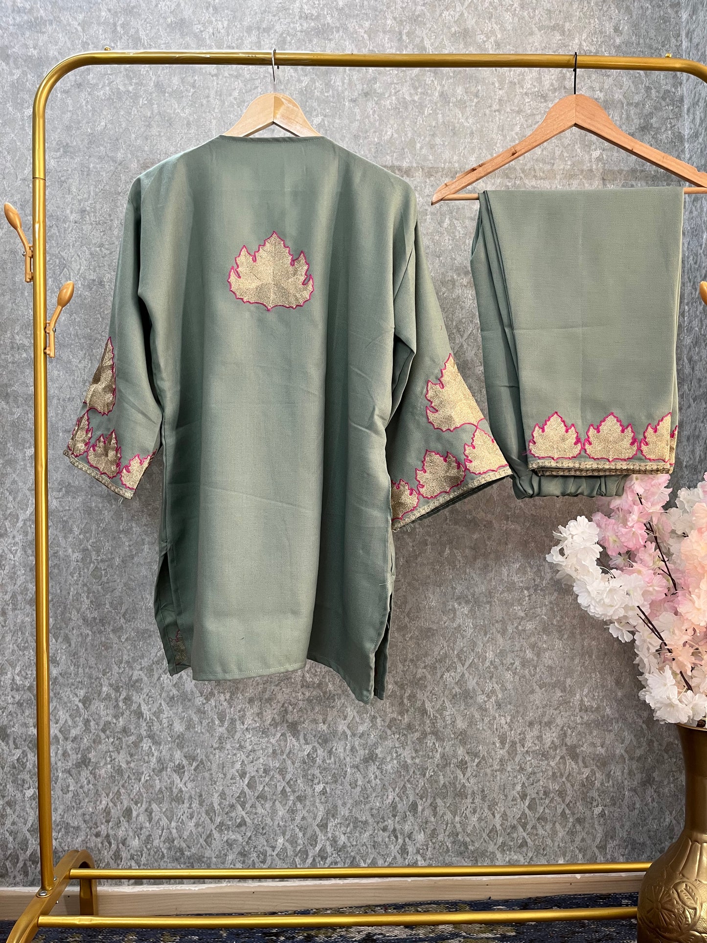 Pastel Green Woollen Kashmiri Co-Ord Set ( Size 42)