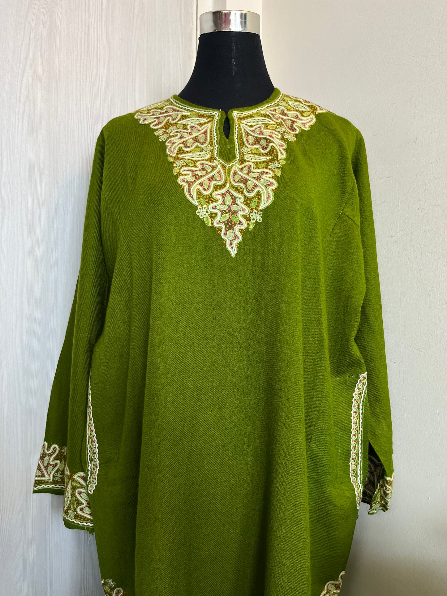 Green Aari and Sozni Hand Embroidered Pure Wool Pheran