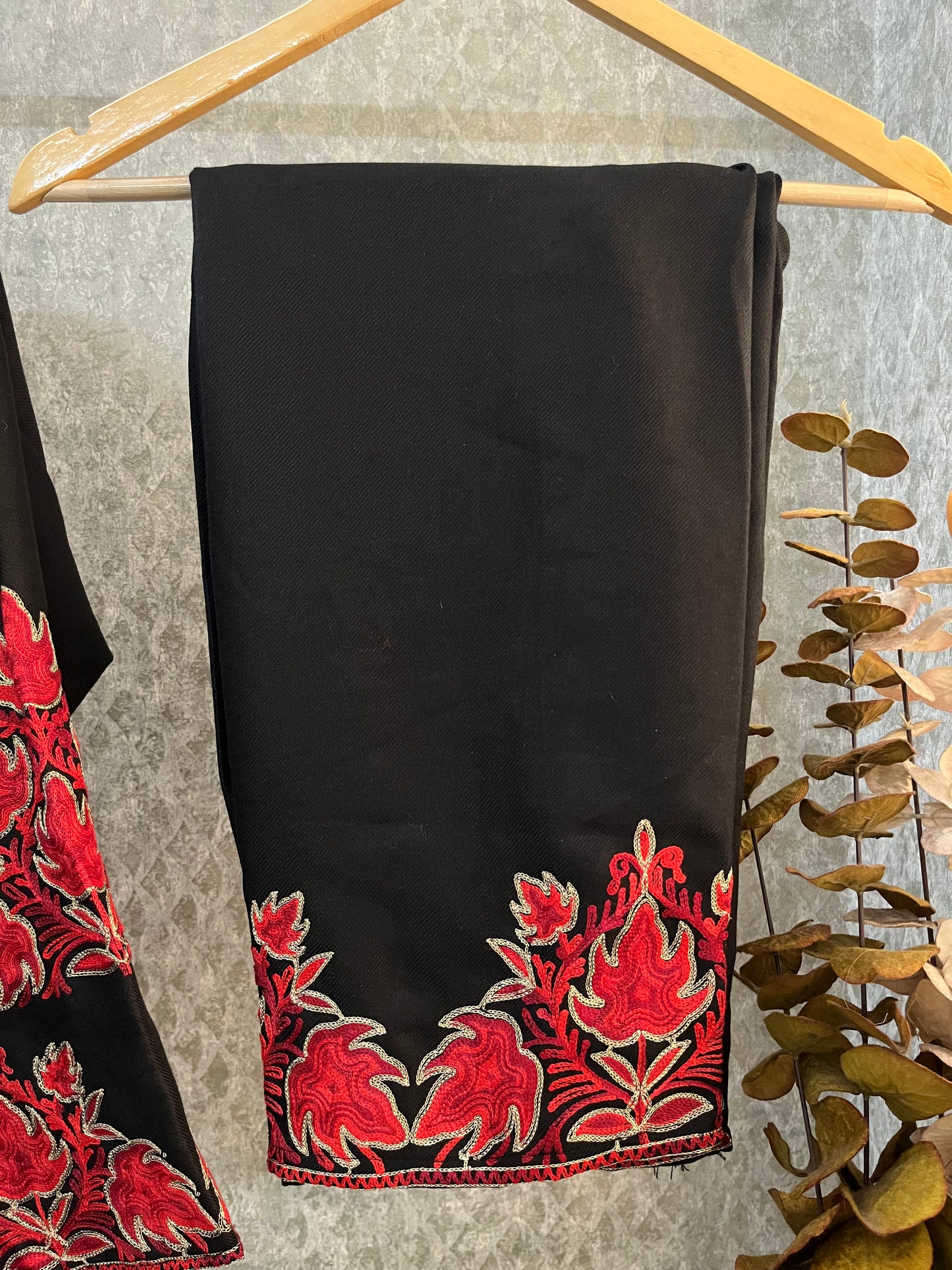 Black Woollen Kashmiri Co-Ord Set ( Size 46)