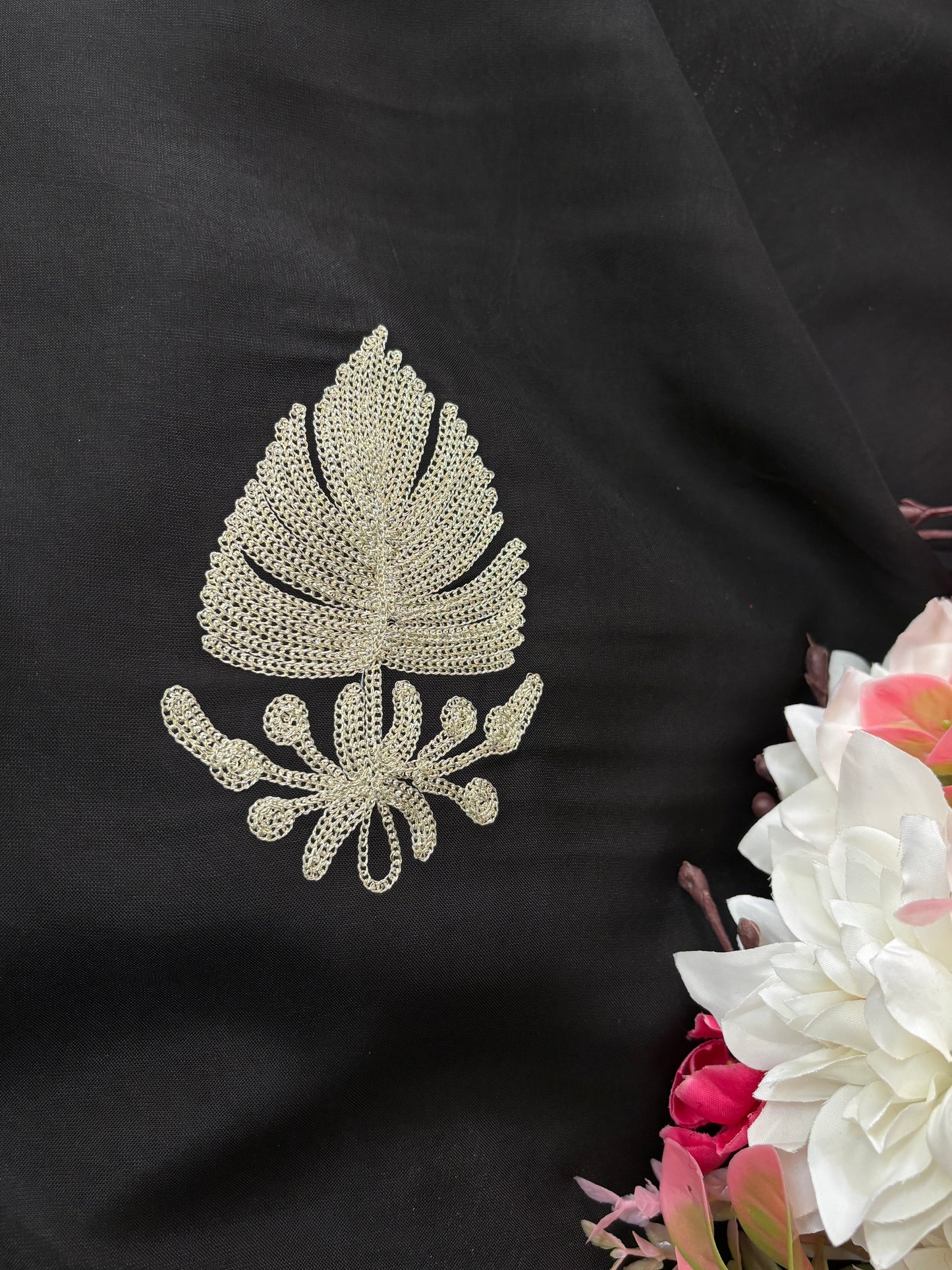 Sanam’ Black Silk Tilla Kashmiri Suit