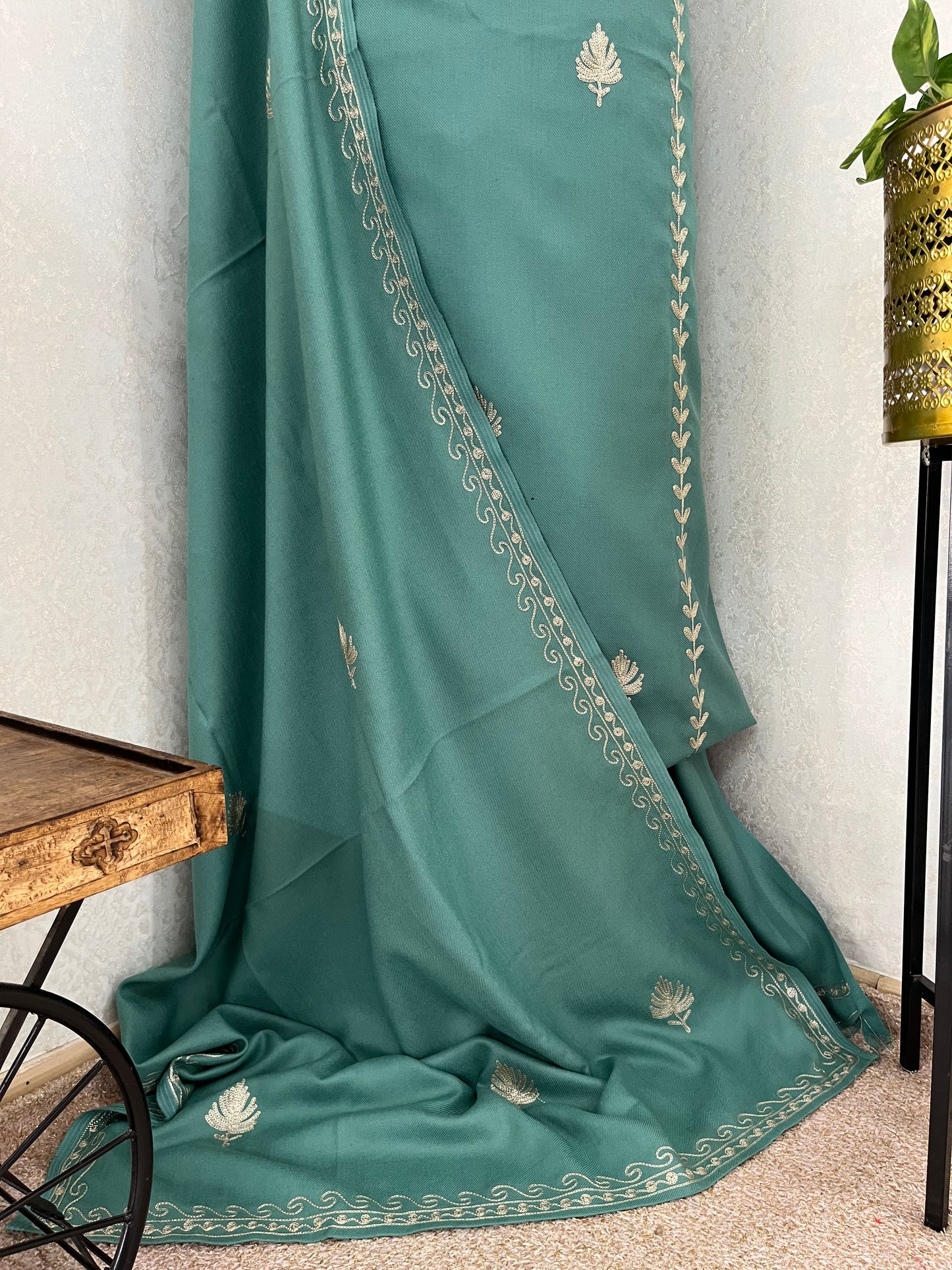 Soft Green Tilla Embroidered 3pc Suit Stole