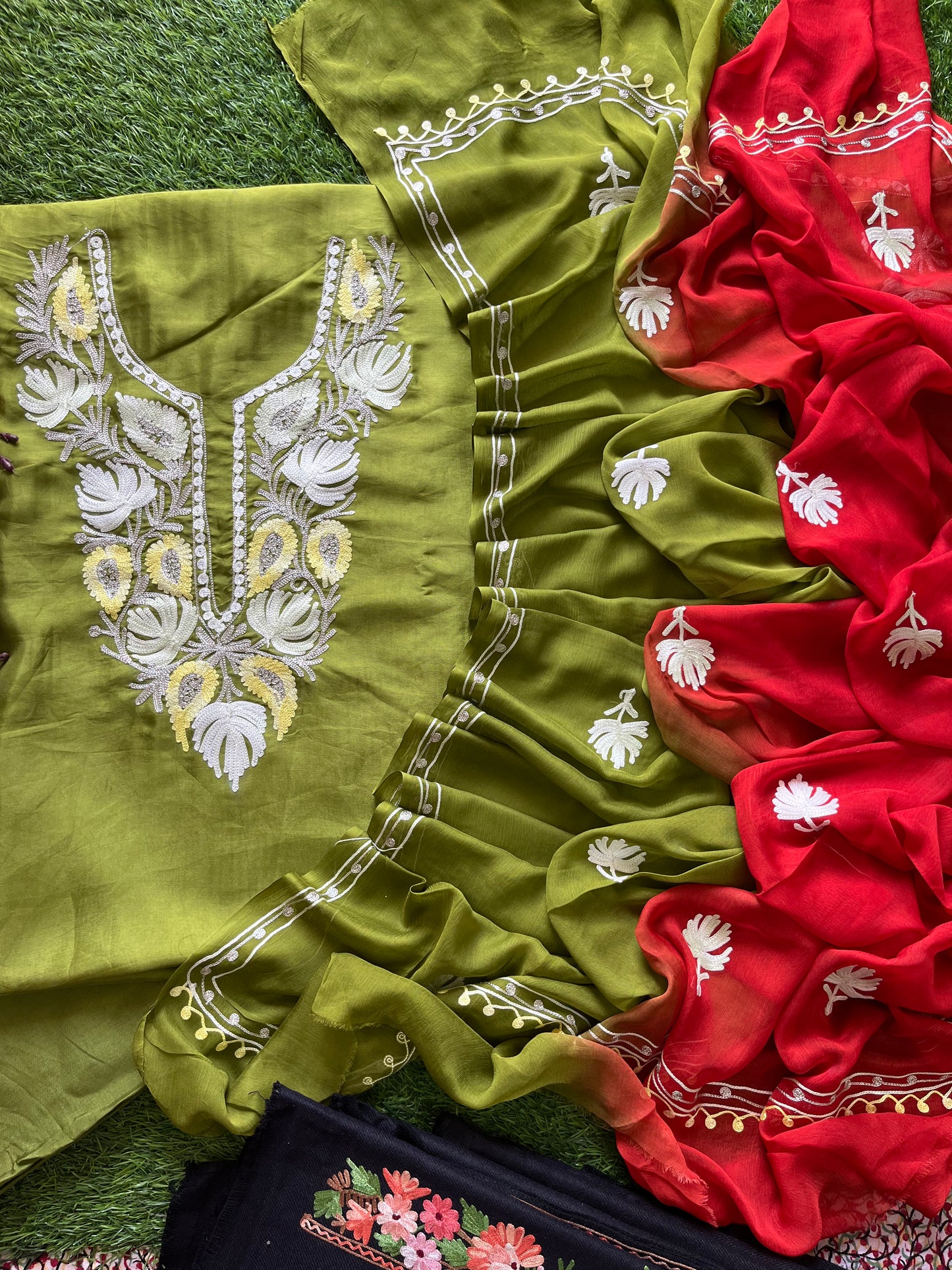 Heena Green Opada Silk Kashmiri Suit