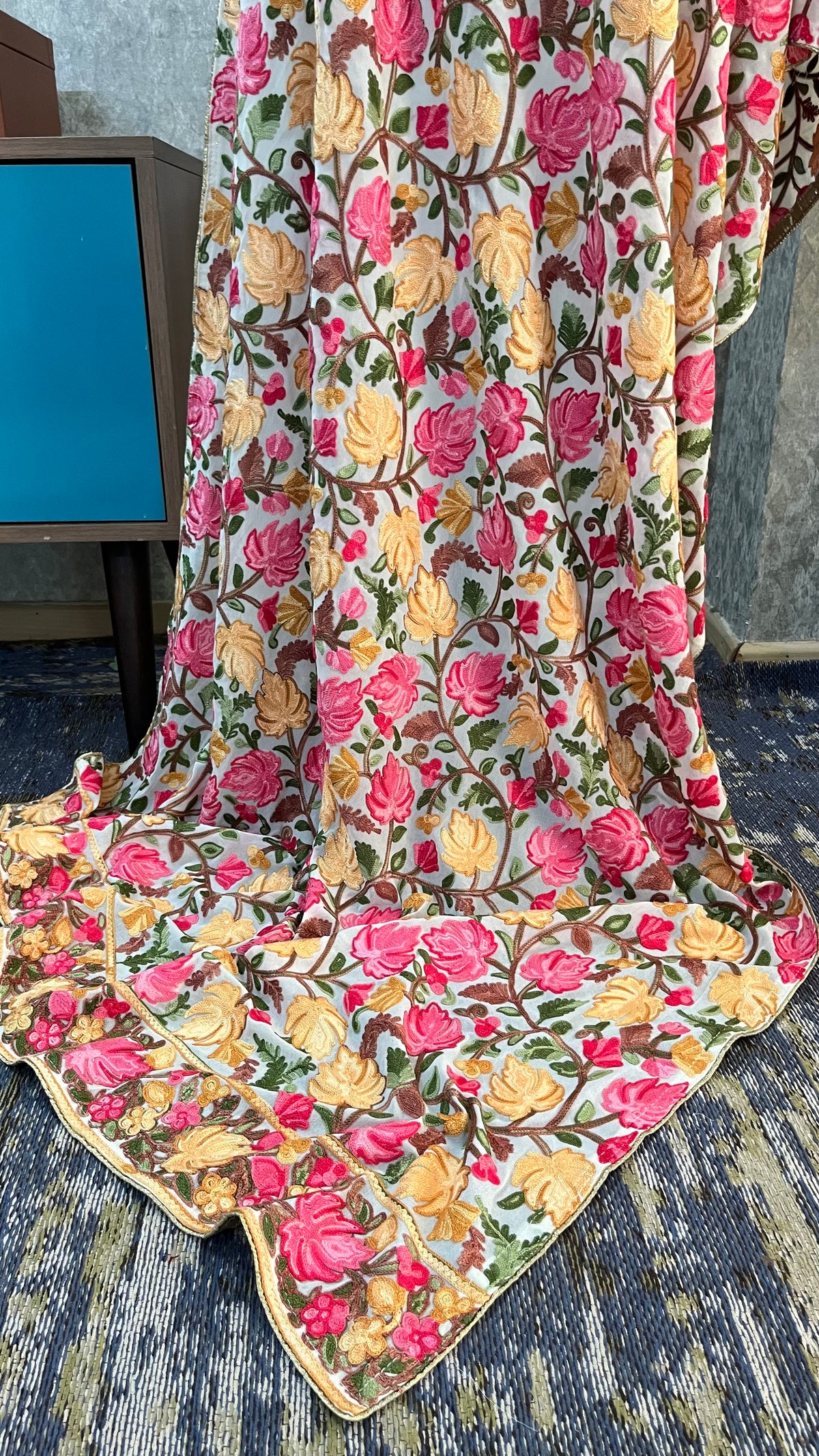 White Kashmiri Georgette Odhni