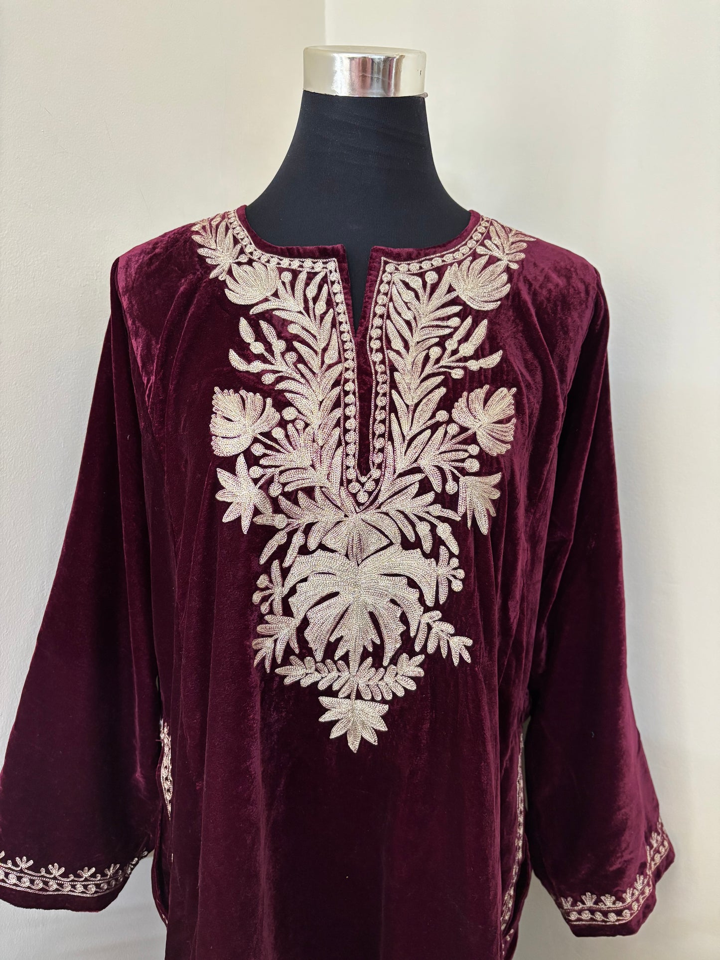 Wine Tilla Embroidered Velvet Pheran