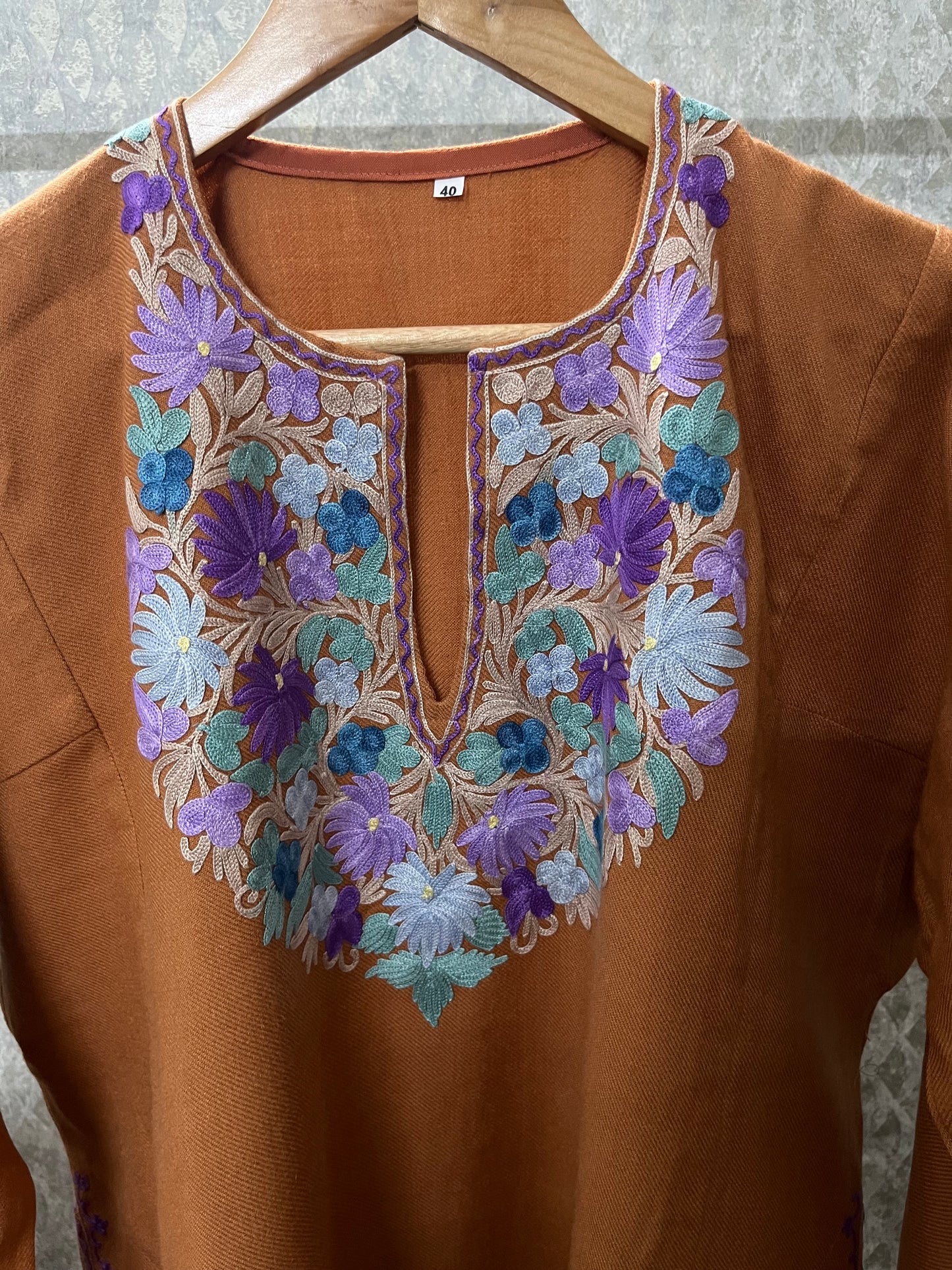 Brown Aari Embroidered Wool Pheran