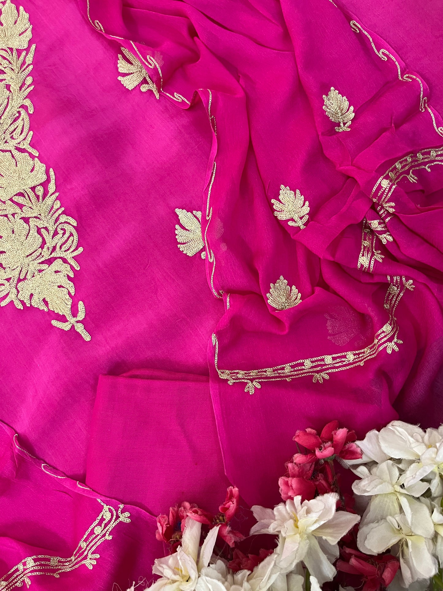 Sanam’ Hot Pink Silk Tilla Kashmiri Suit