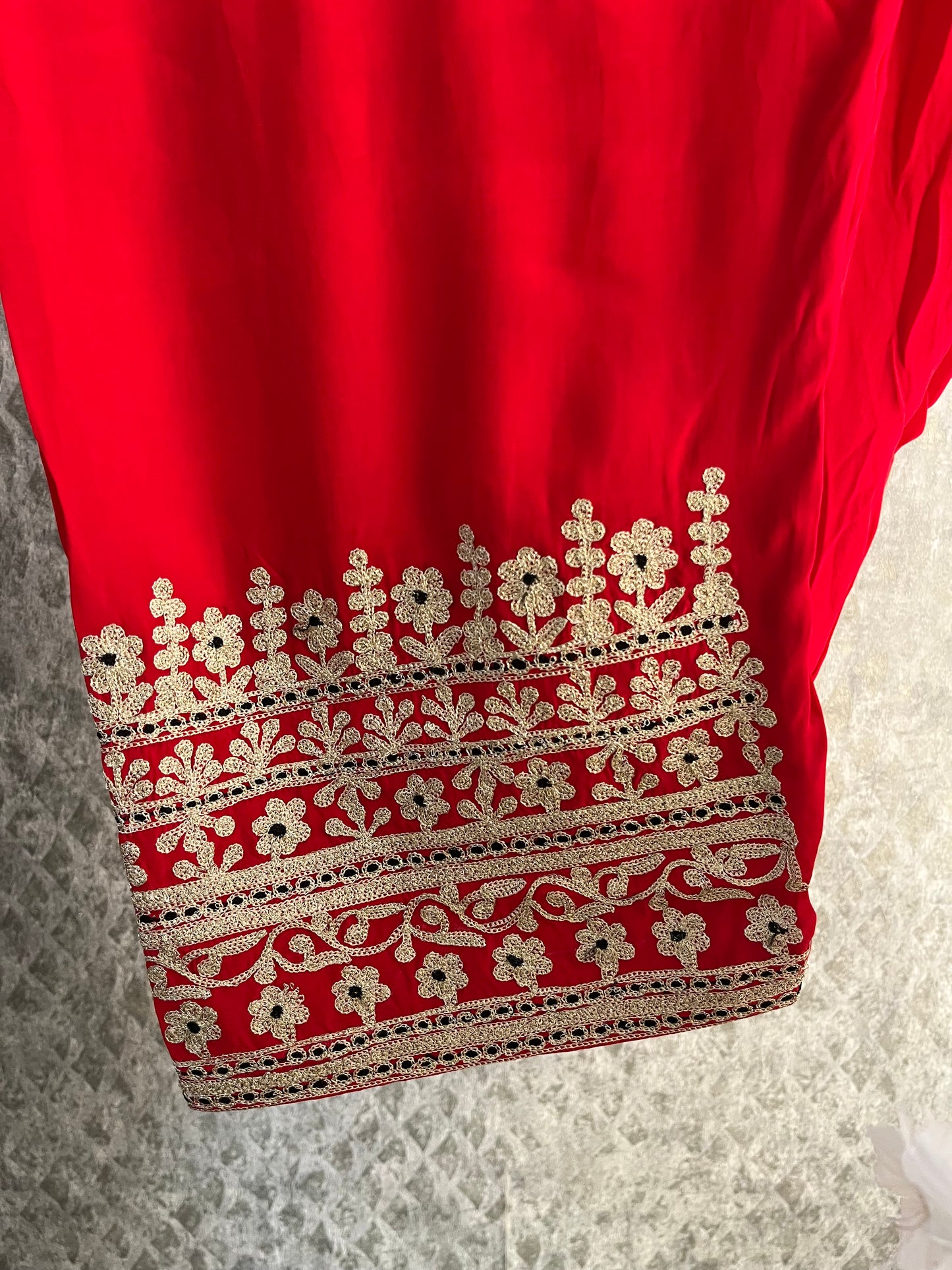 Black Crape Kashmiri Kaftan Set size (44)