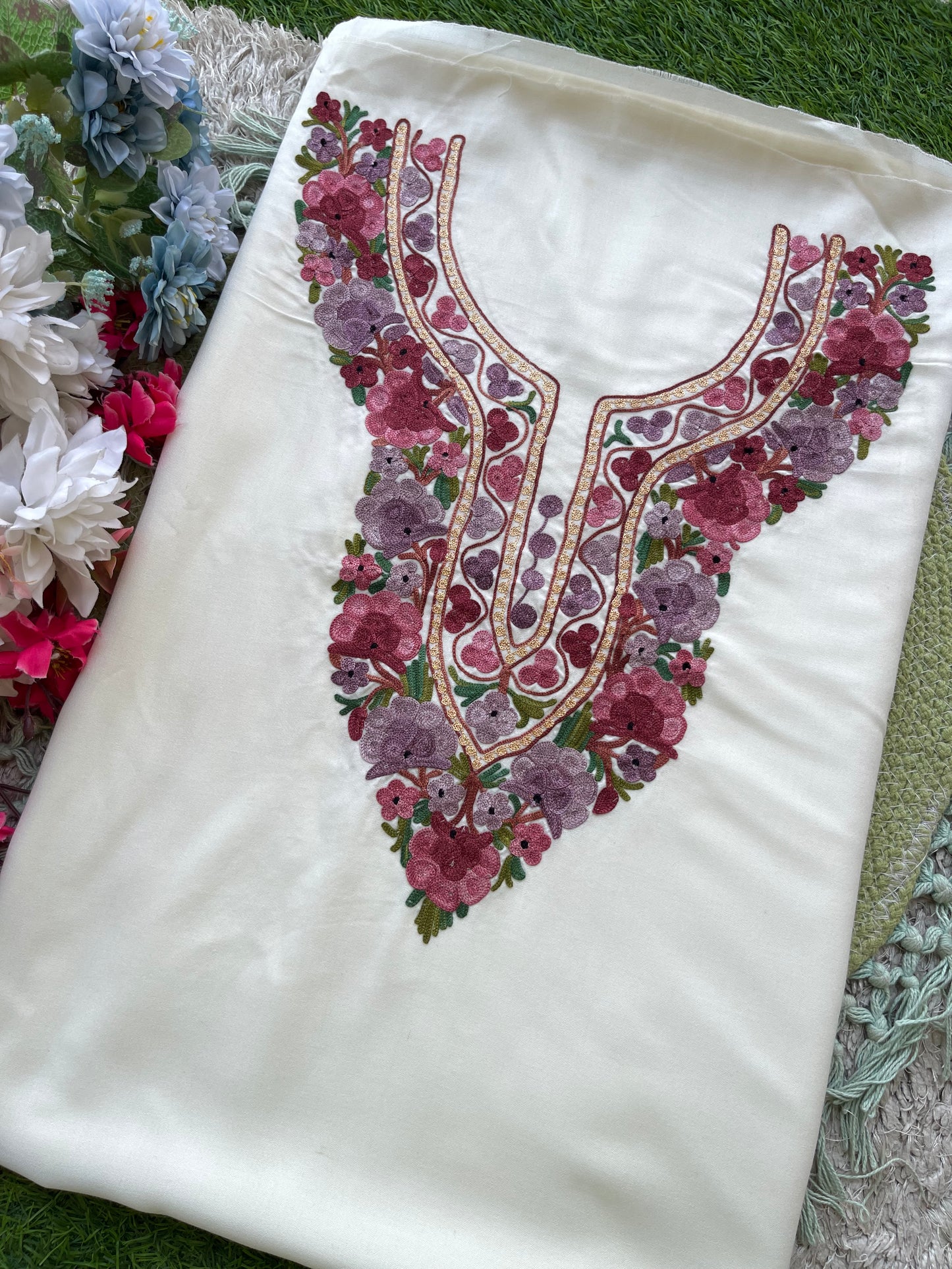 Off White Cotton Cord Set (Aari Embroidered)