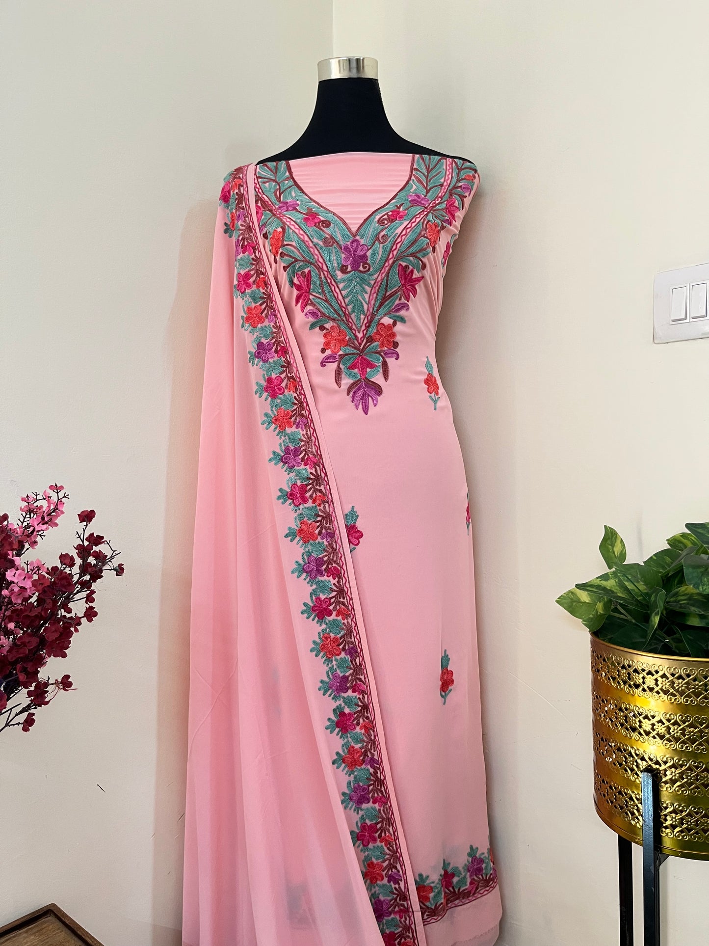 Soft Pink Georgette 3 Pc Kashmiri Suit
