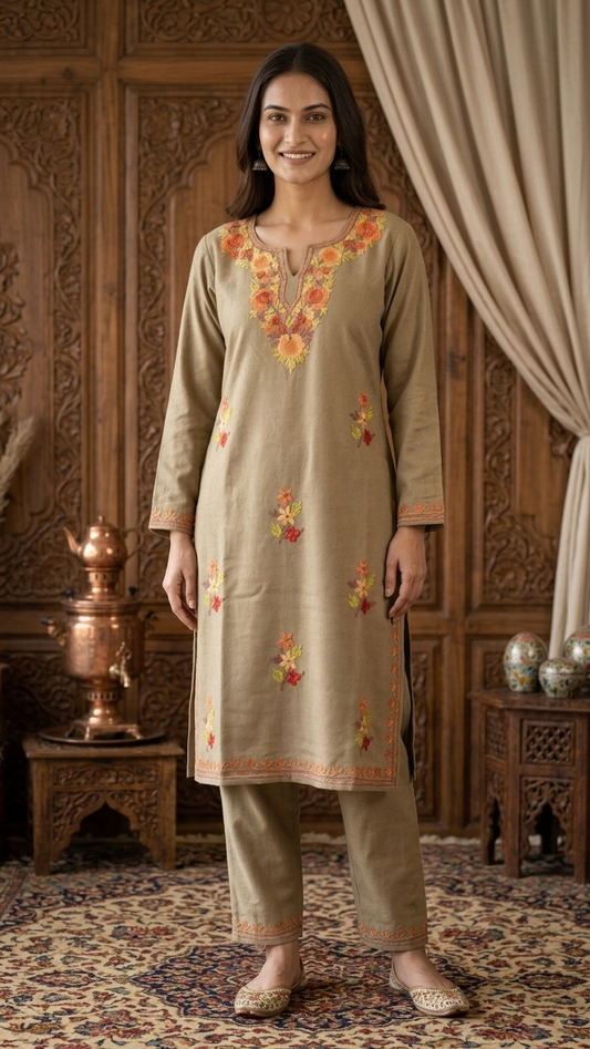 Beige Woollen Kashmiri Co-Ord Set ( Size 42)