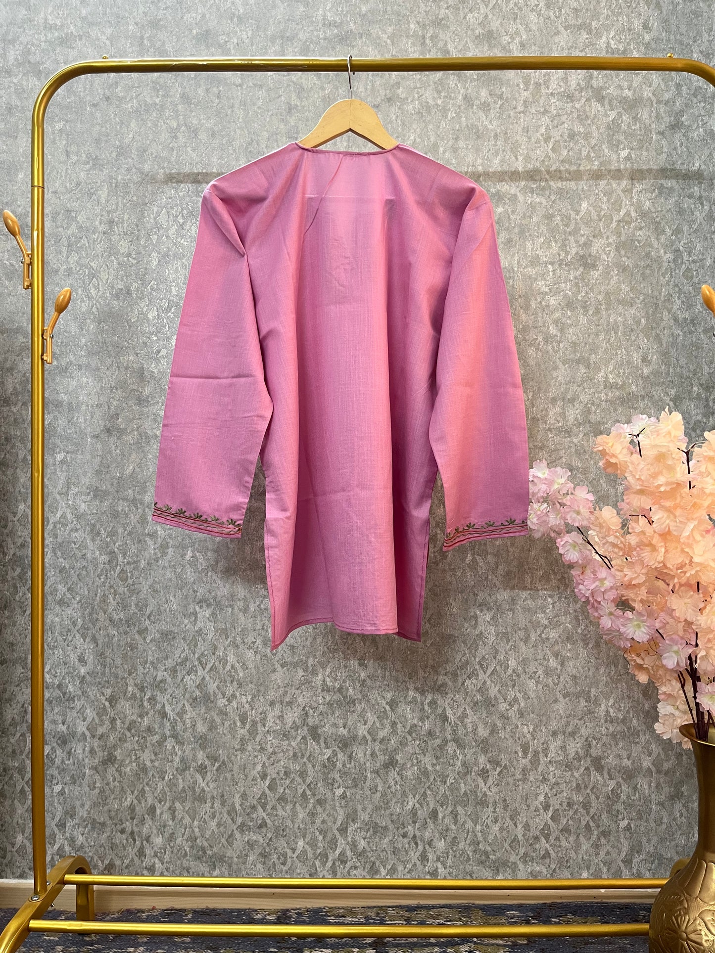 Pink Cotton Aari Work Kurti