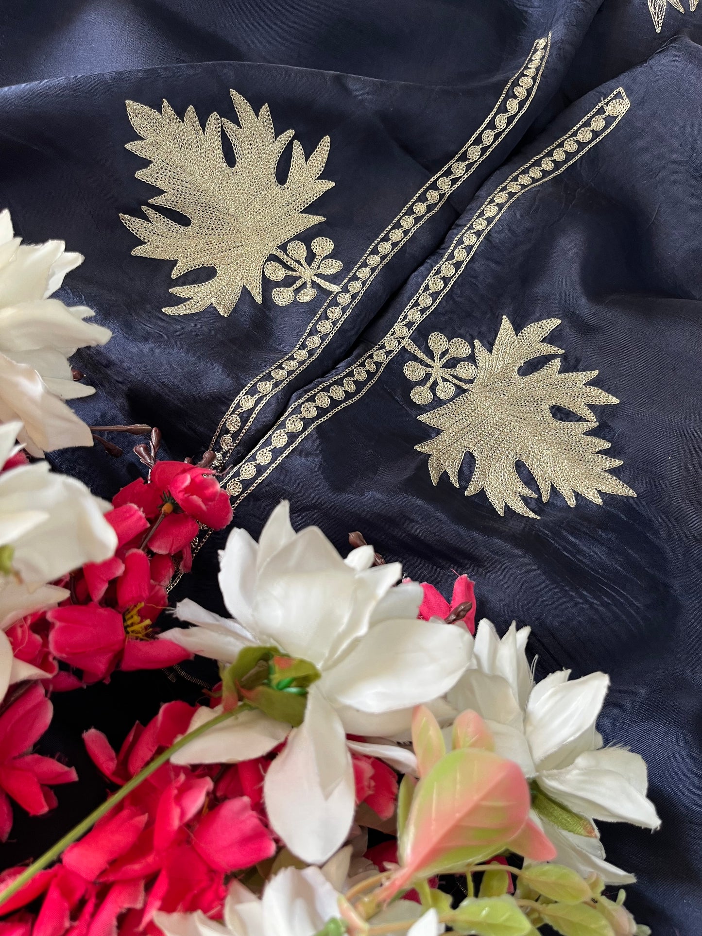 Navy Blue Sanam’ Tilla Kashmiri Silk Suit
