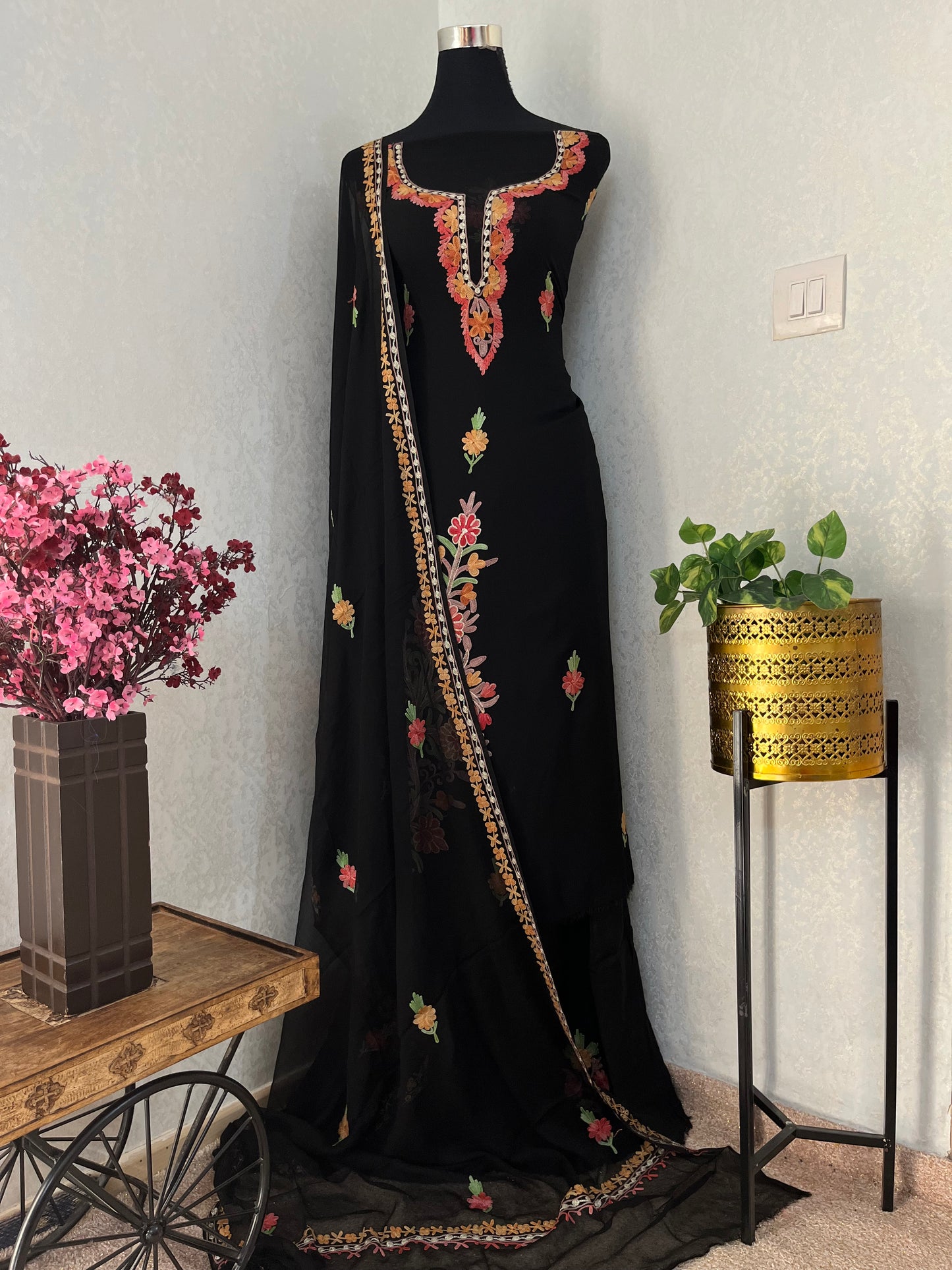 Black Pure Georgette Aari Embroidered Suito