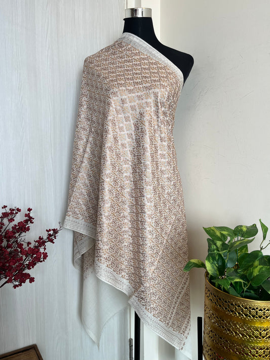 Cream Silk Thread Jaal Embroidered Fine Semi Pashmina stole