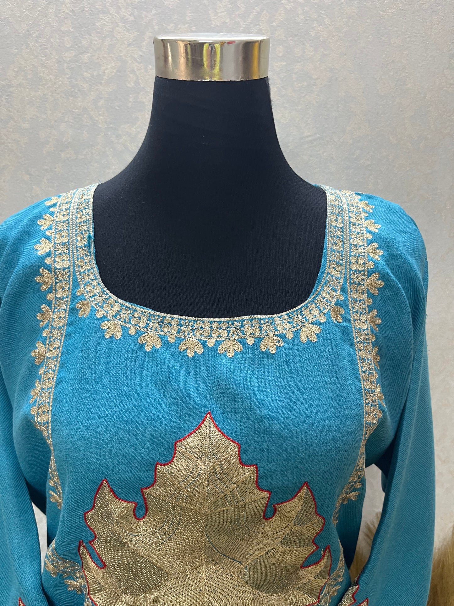Firozi Woollen Kashmiri Co-Ord Set ( Size 44)