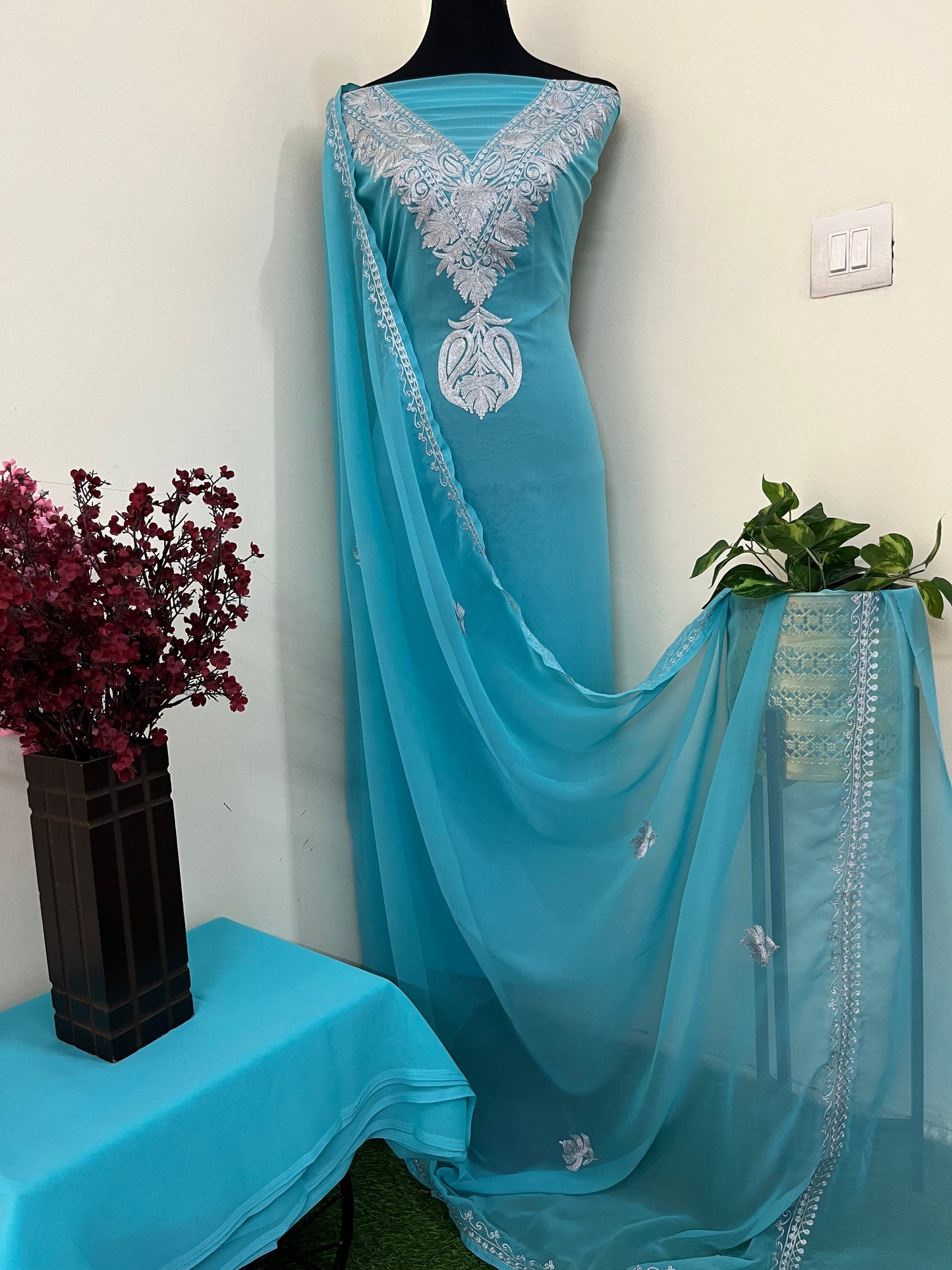 Sky blue Georgette 3pc Kashmiri Tilla Suit