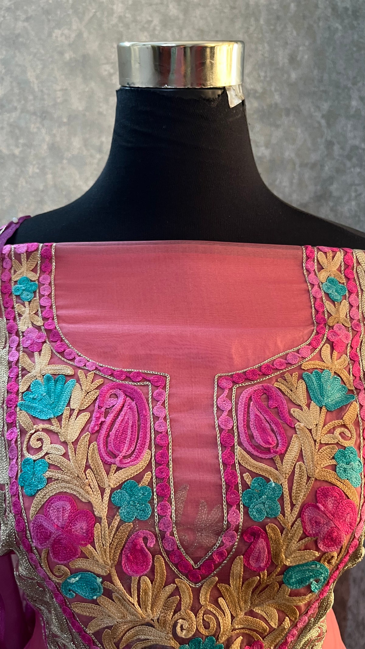 Pink Soft Tissue Kashmiri Suit