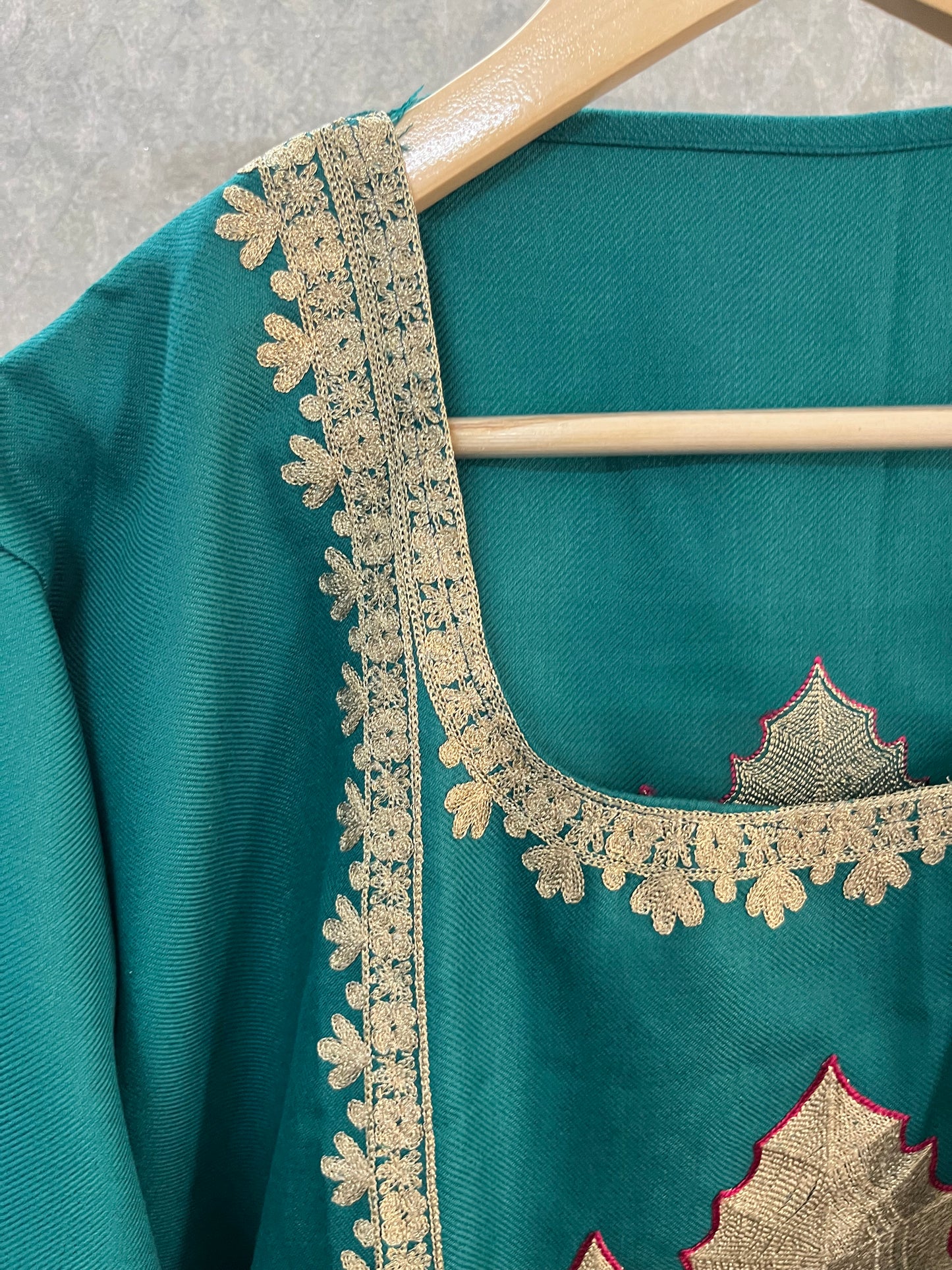 Green Woollen Kashmiri Co-Ord Set ( Size 44)