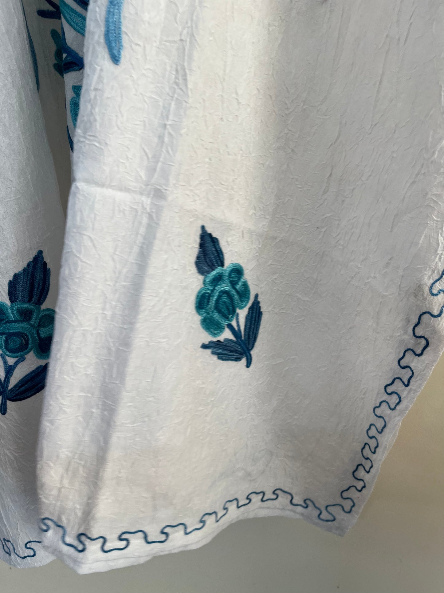 Crush Cotton White Aari embroidered Kaftan