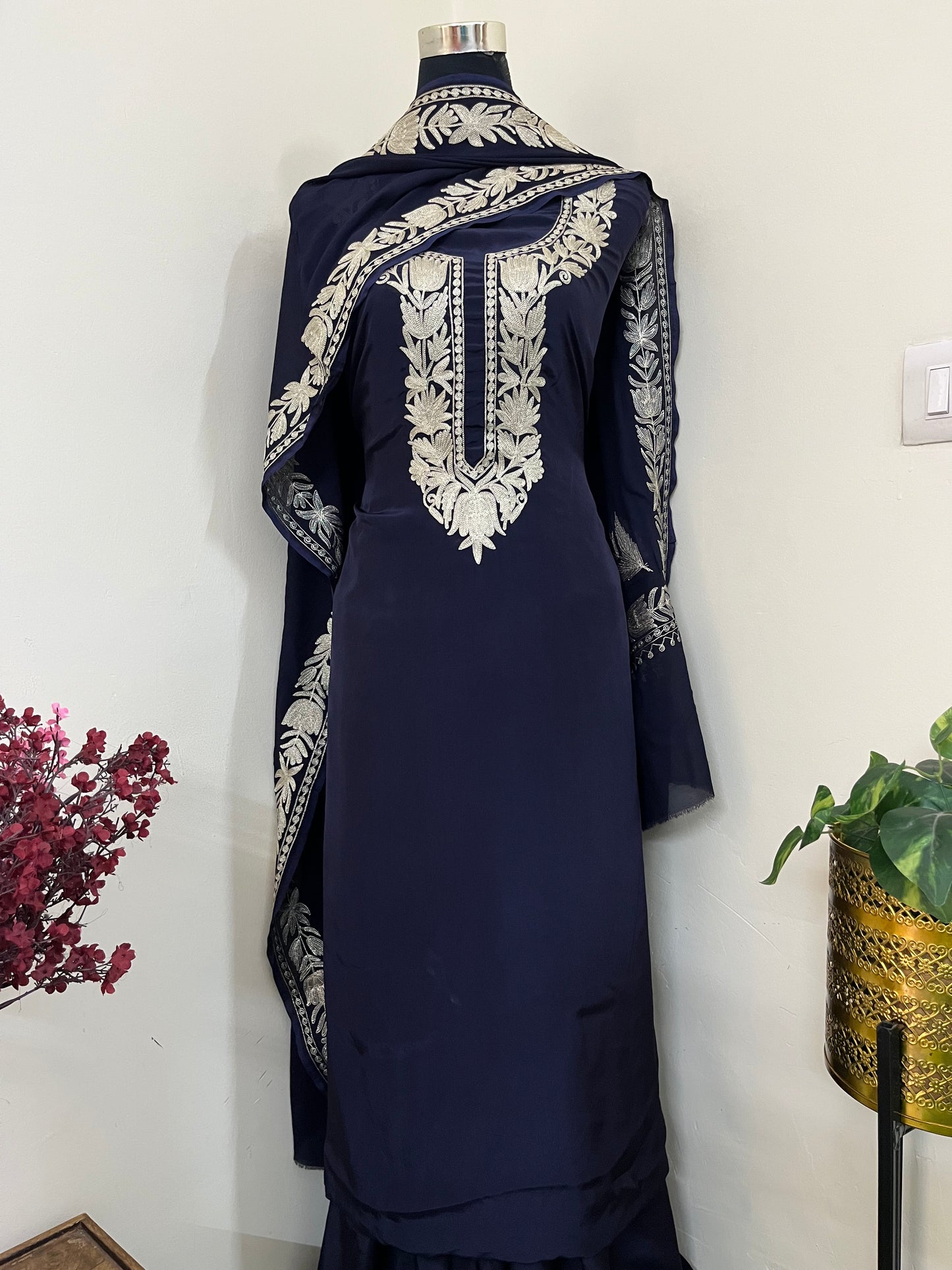 Kalaa’ Navy Crape Kashmiri Suit