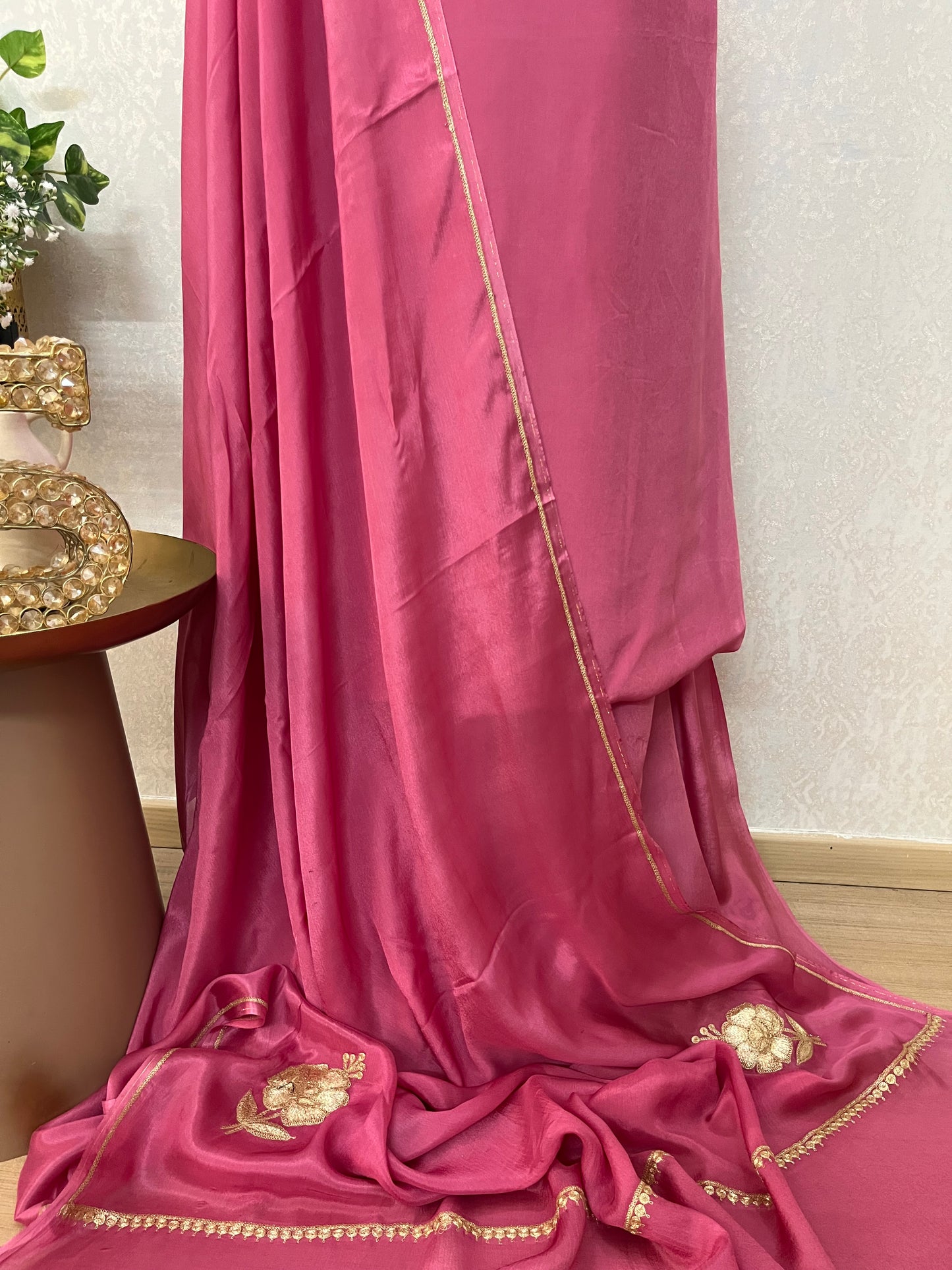 Pink Crape Kashmiri Suit