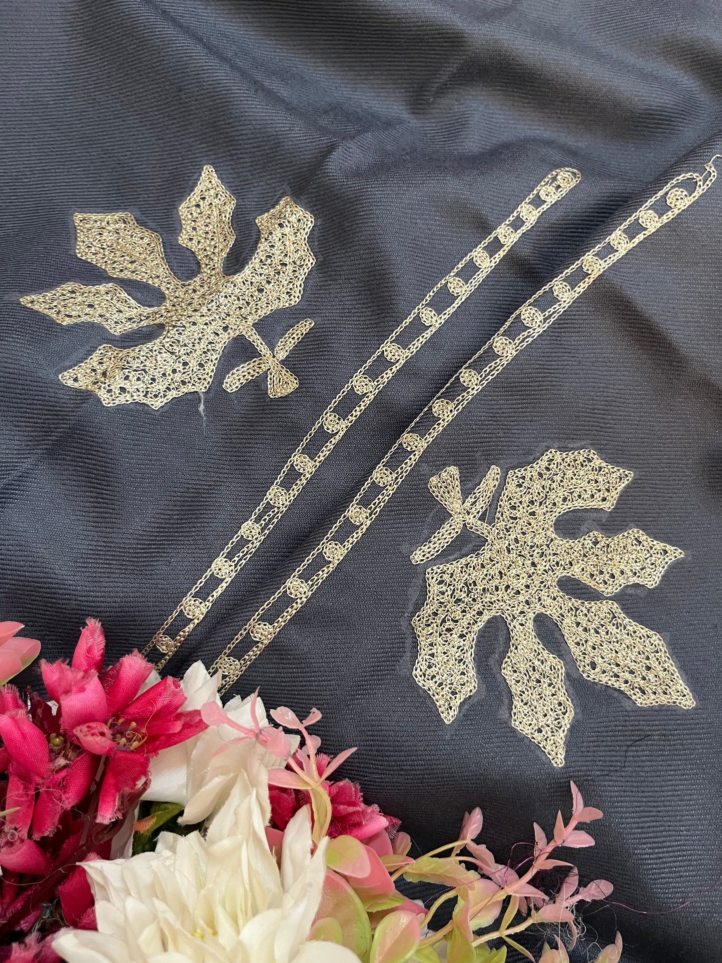 English Grey Tilla Kashmiri Woollen Suit