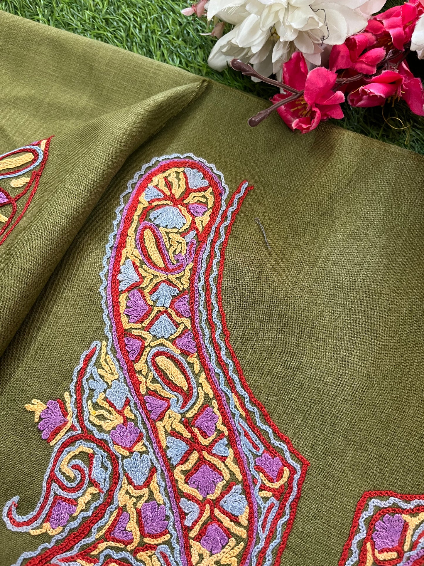 Heena Green Cotton Two Piece Suit (Hand Embroidered)