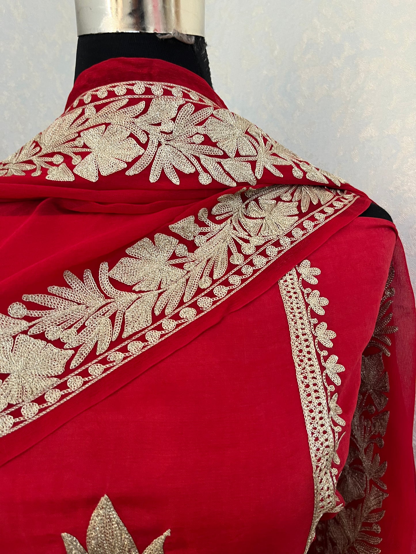 Red Sanam’ Tilla Kashmiri Silk Suit