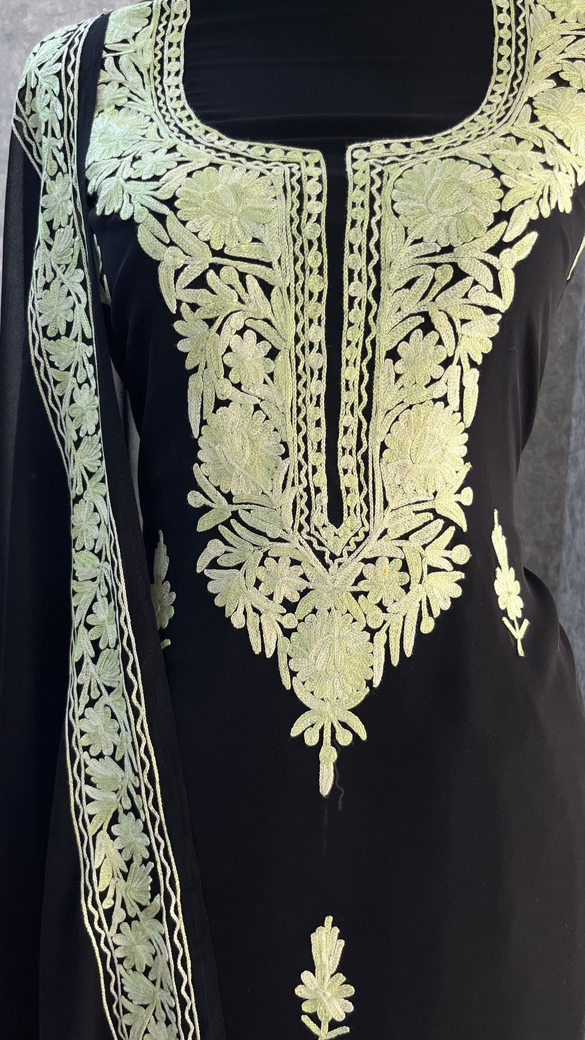 Georgette Black 3 Pc Kashmiri Suit