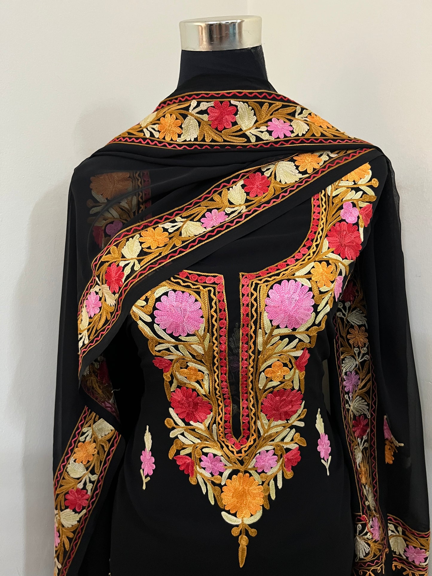 Black Georgette 3 Pc Aari Embroidered Suit Set