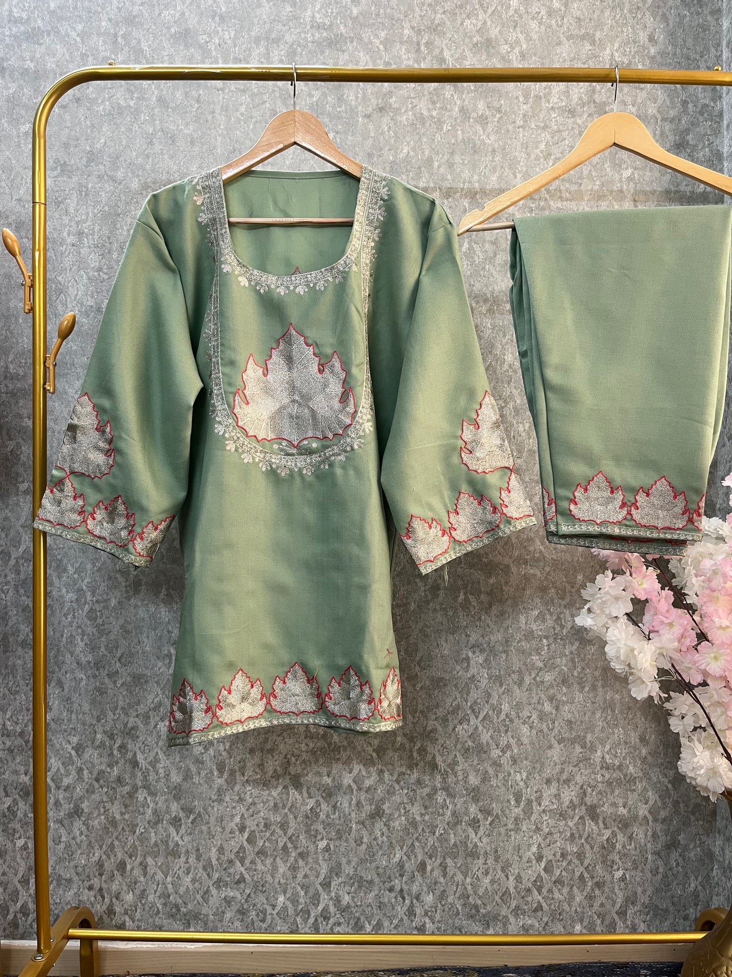 Pastel Green Woollen Kashmiri Co-Ord Set ( Size 42)