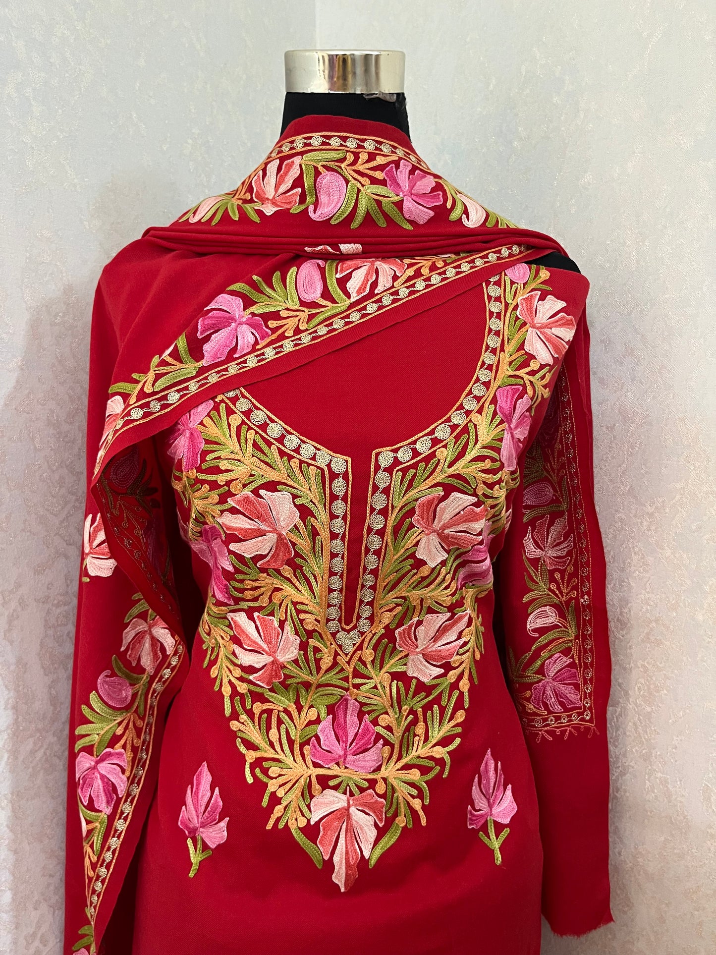 Red Pure Wool Aari Embroidered 3pc Suit Stole