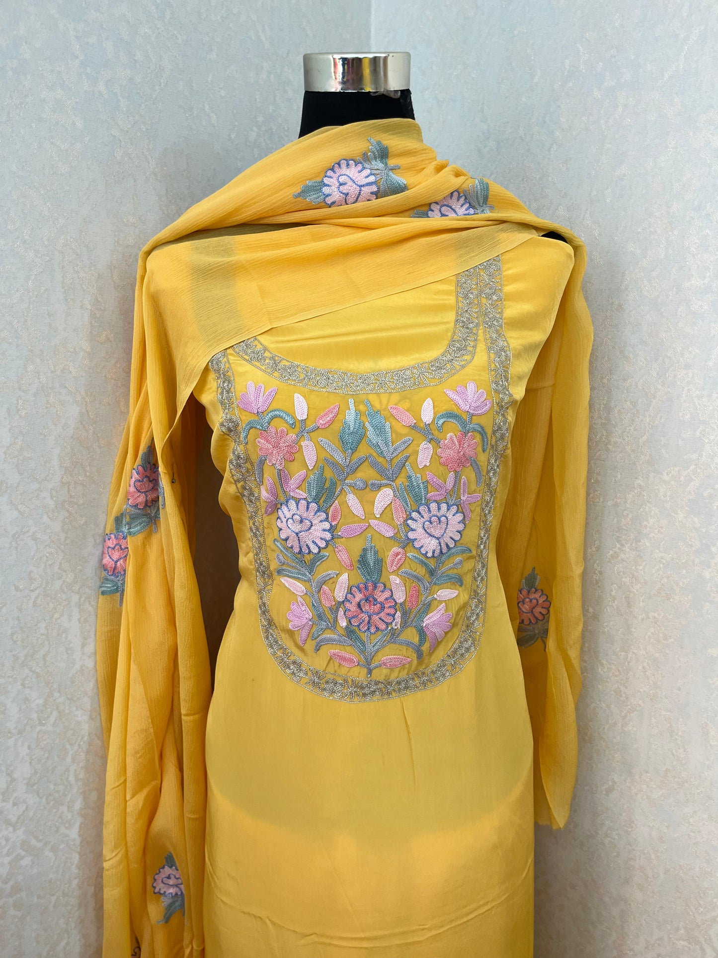 Yellow Kalaa’ Crape Kashmiri Suit