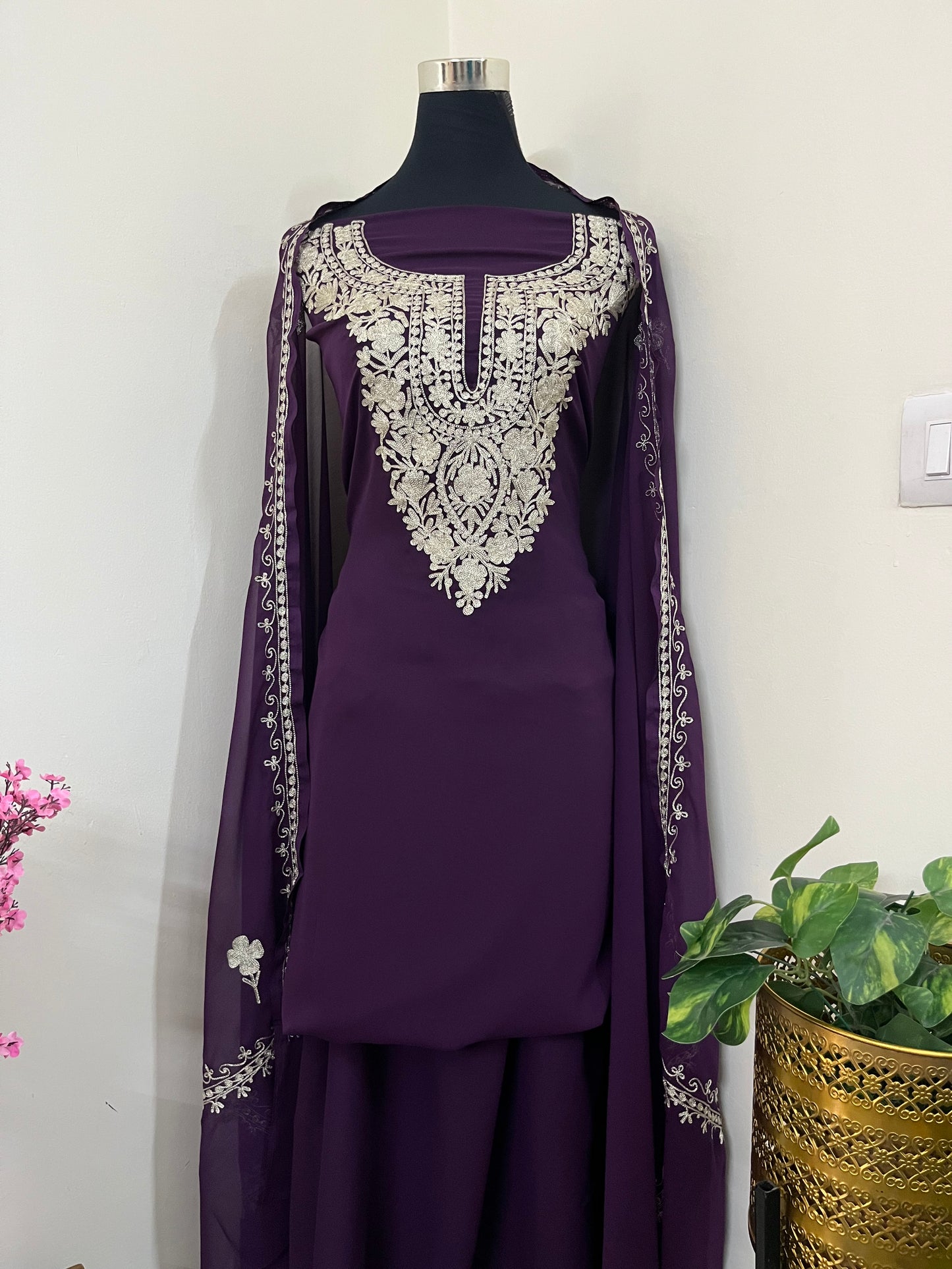 Wine Georgette 3pc Kashmiri Tilla Suit