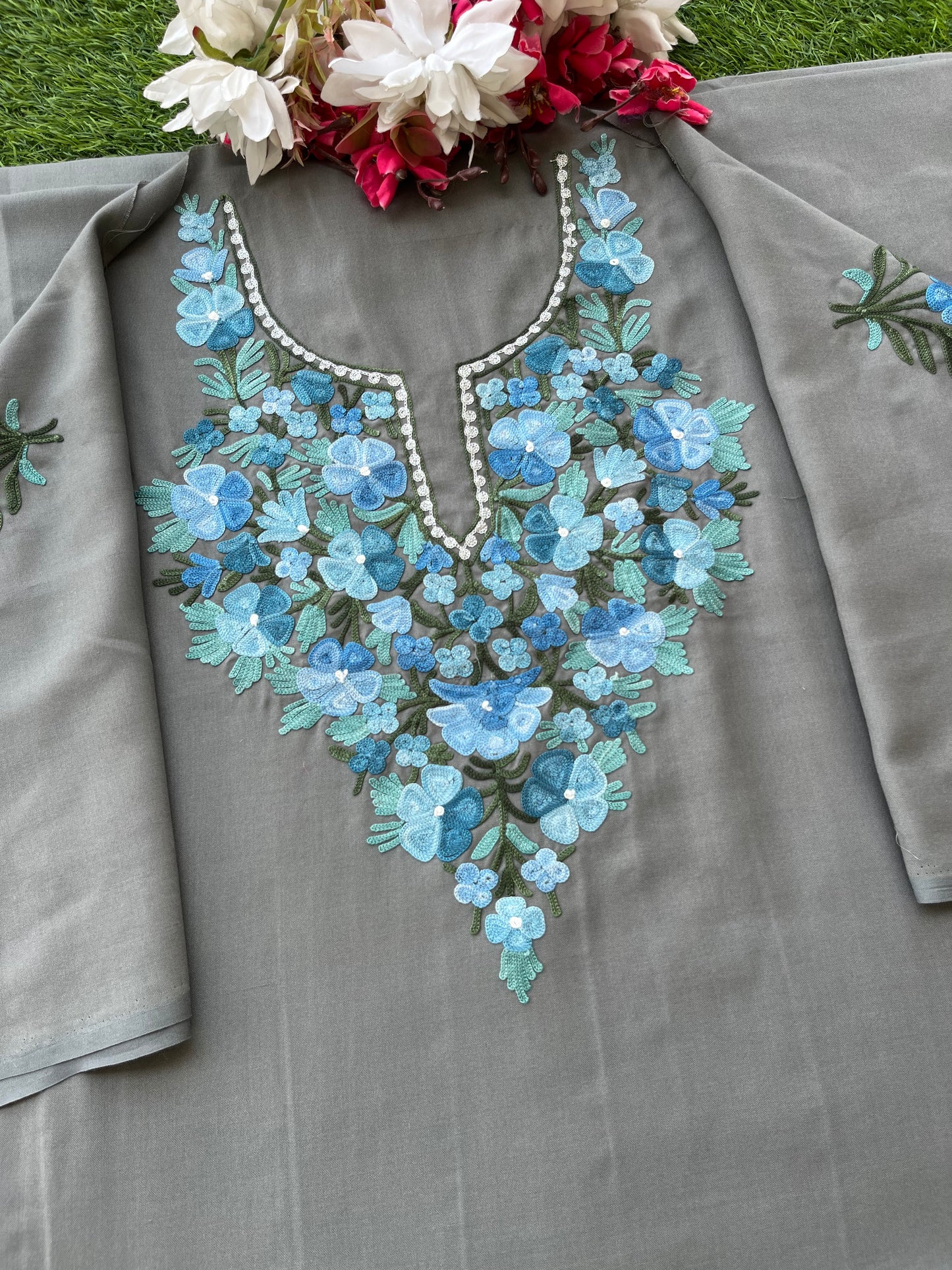 Grey Cotton Cord Set (Aari Embroidered)
