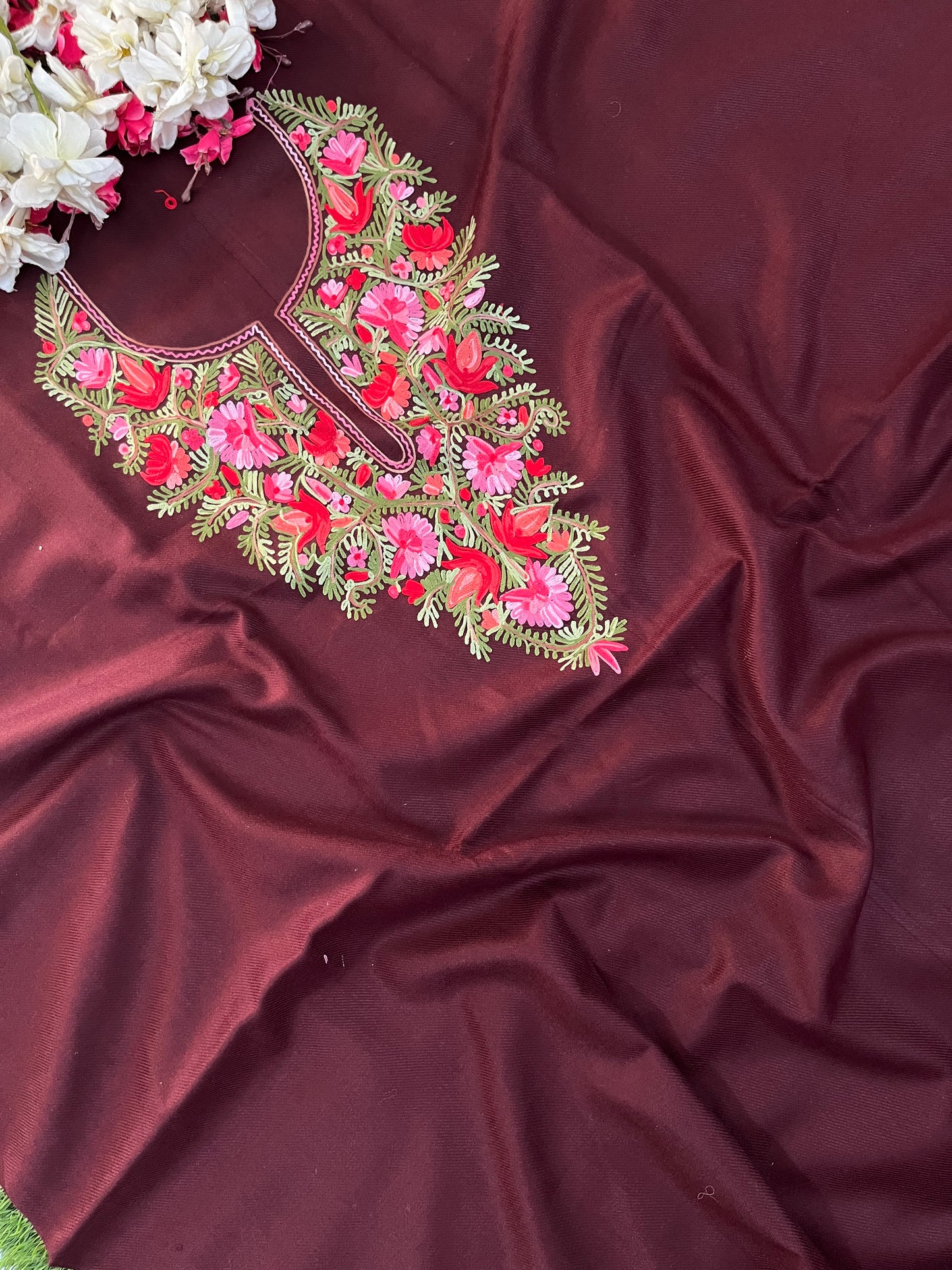 Coke Woollen Aari Embroidered 2pc suit 5mtr