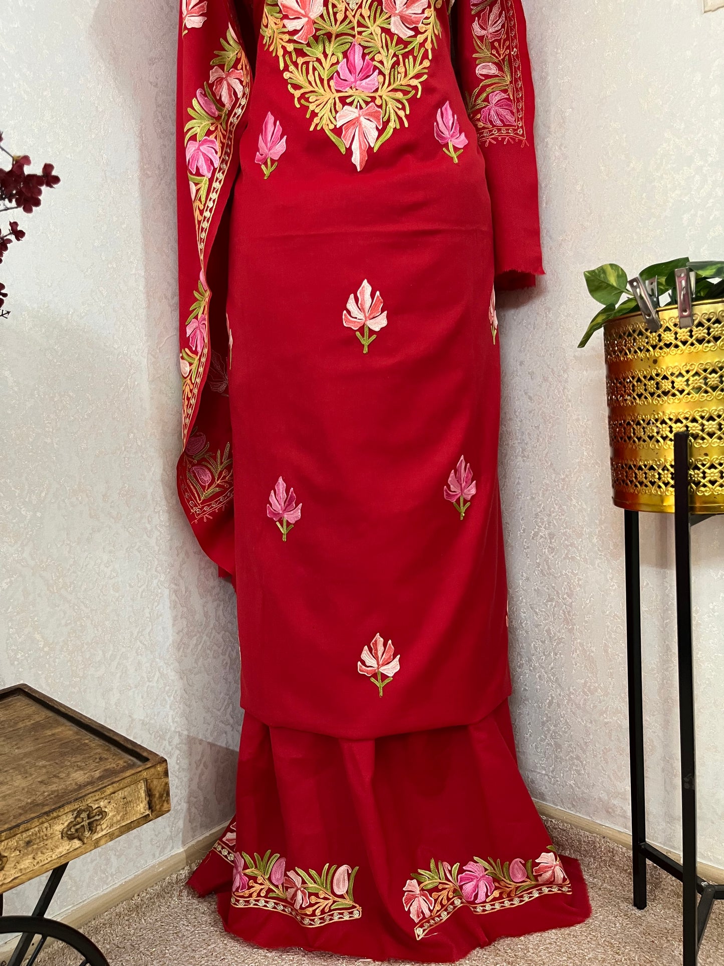 Red Pure Wool Aari Embroidered 3pc Suit Stole