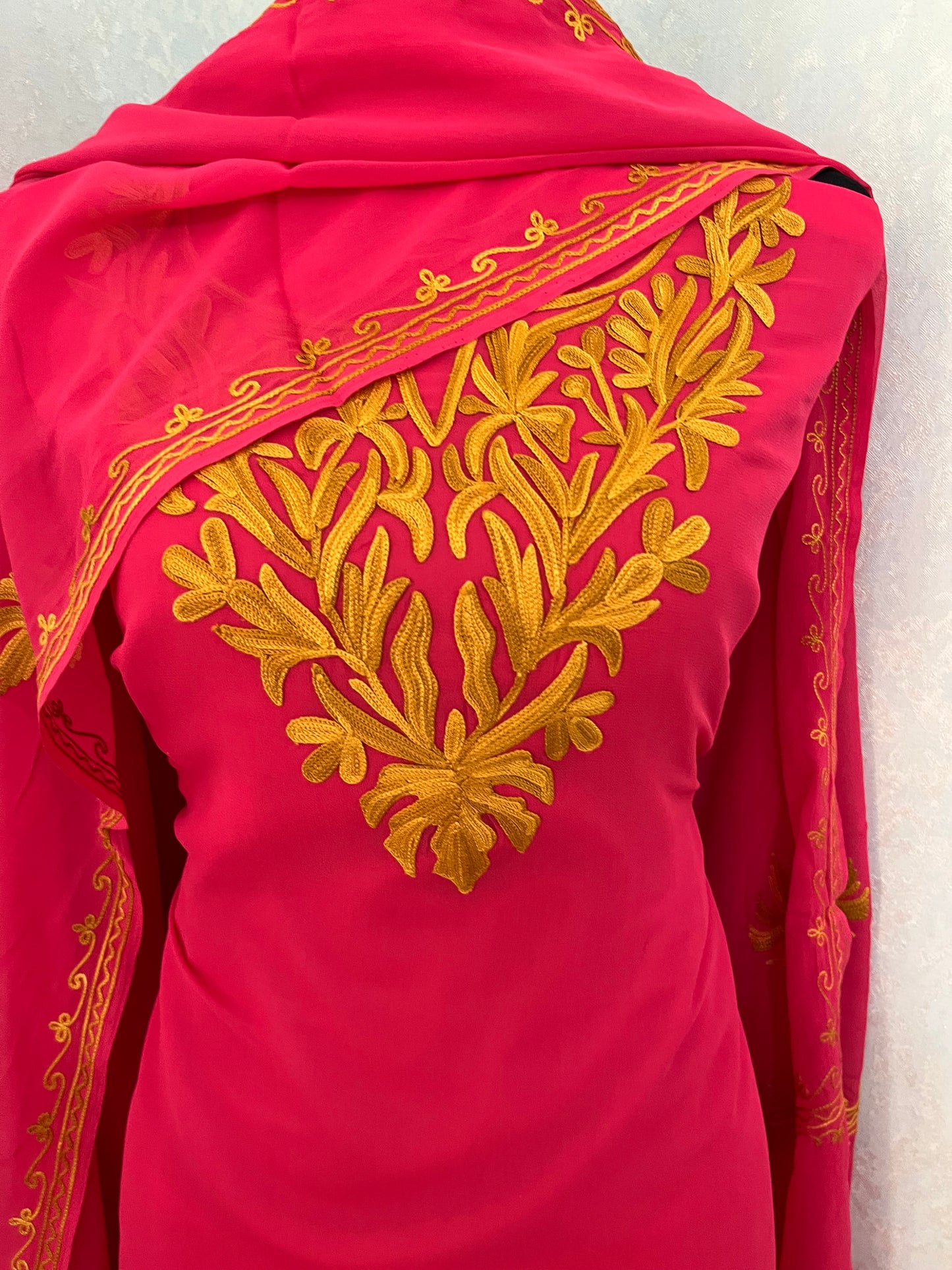 Georgette Pink 3 Pc Aari Embroidered Suit Set