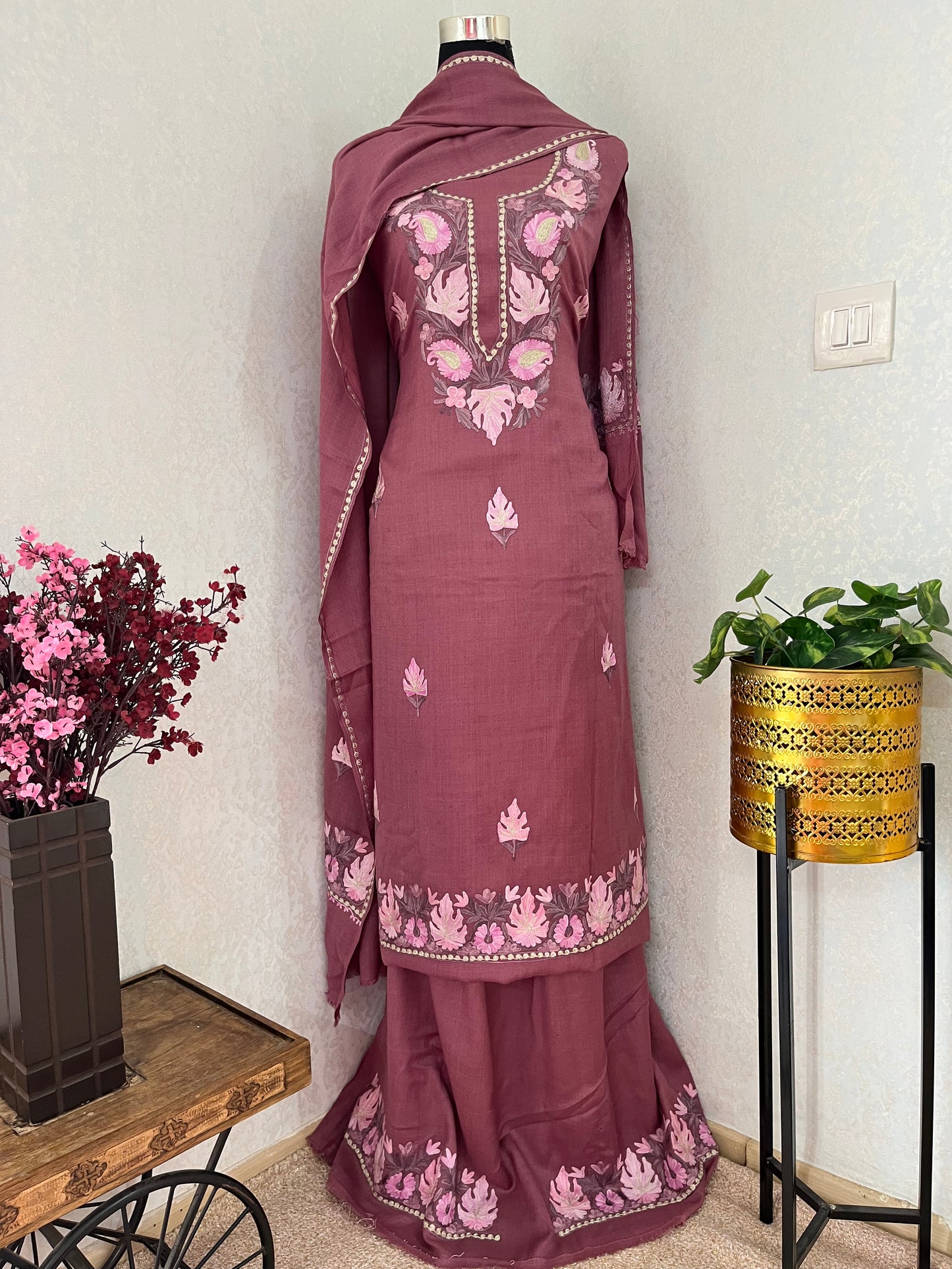 Onion Pink Fine Wool Kashmiri Suit